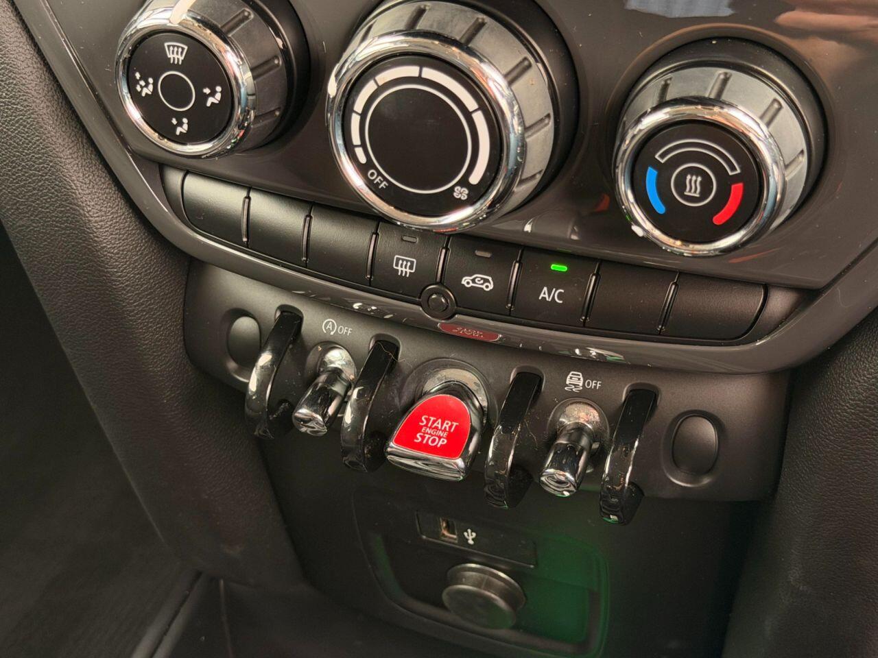 Mini Countryman view 36