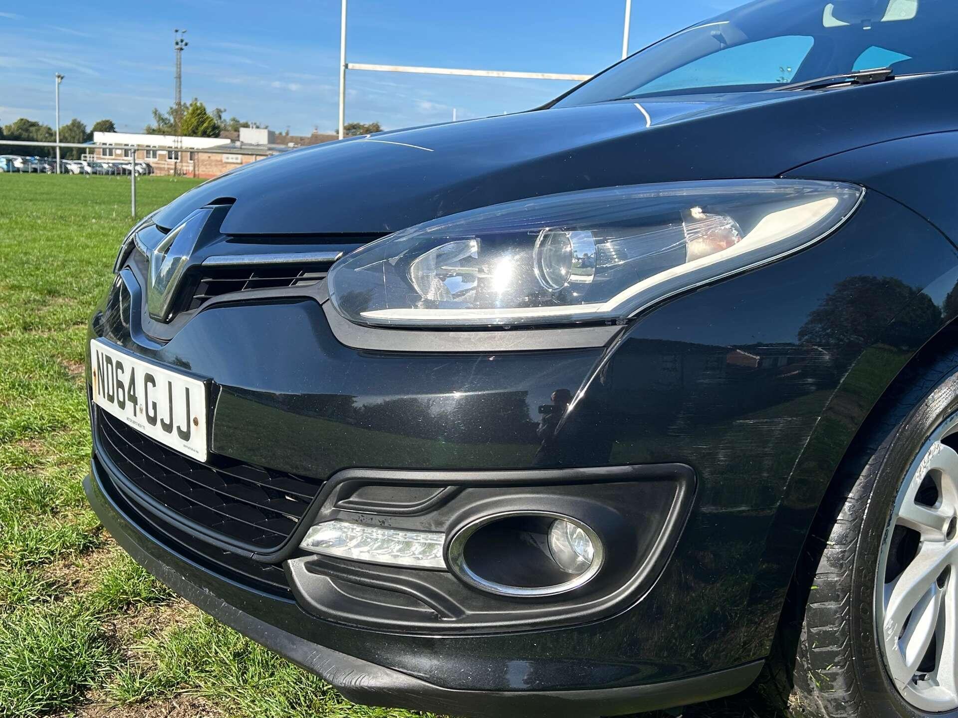 Renault Megane view 10