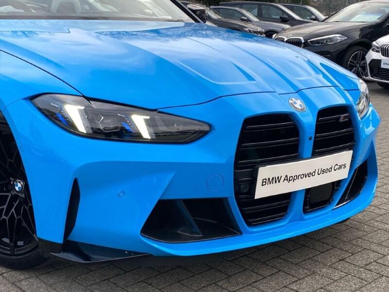 BMW M4 view 40