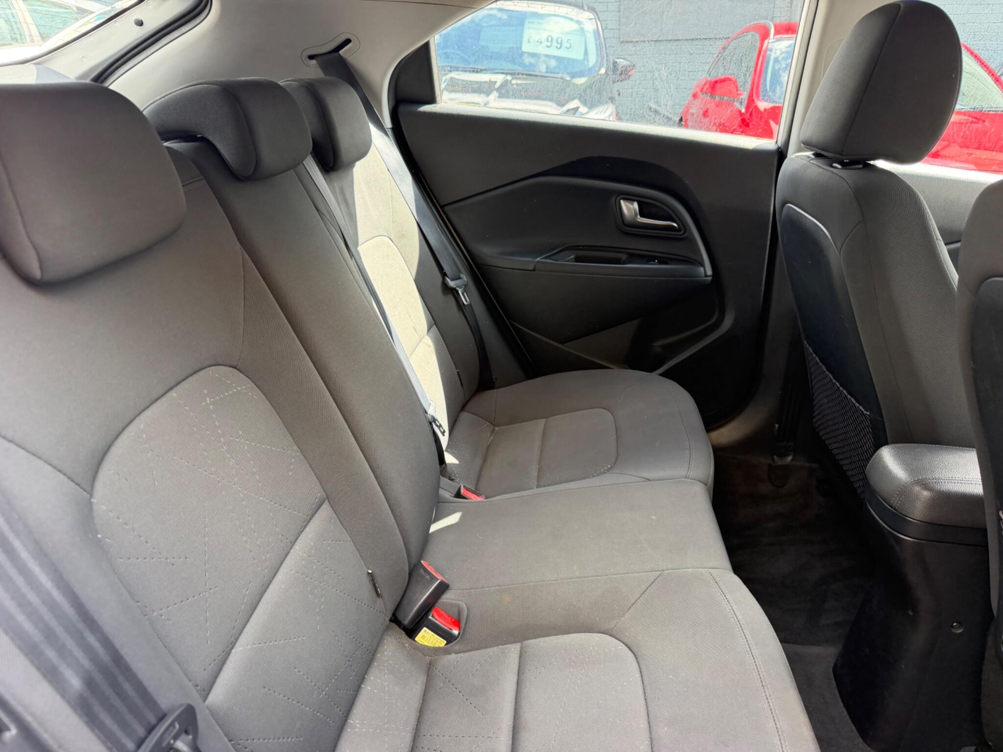 Kia Rio view 20