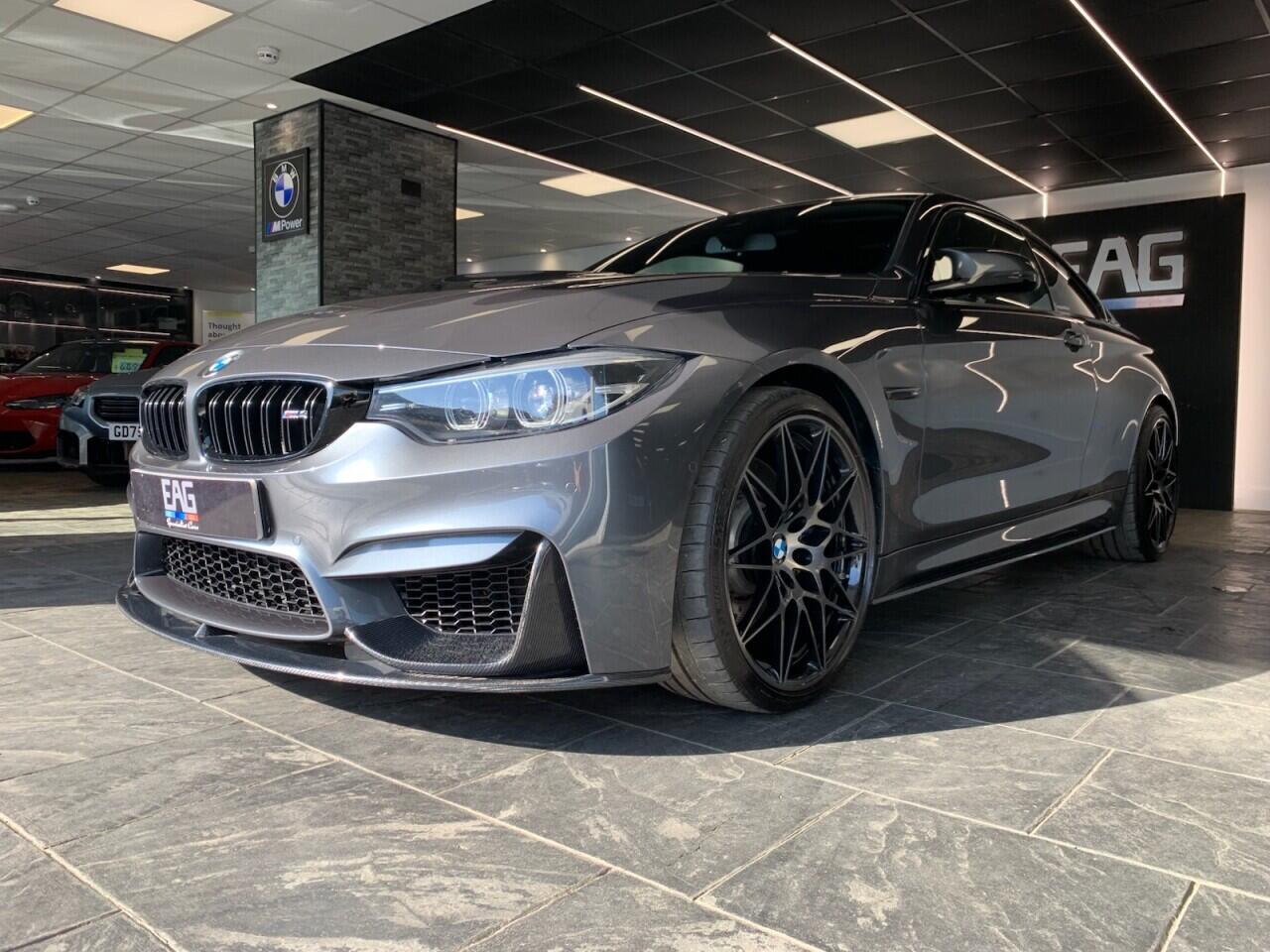 BMW M4 view 10