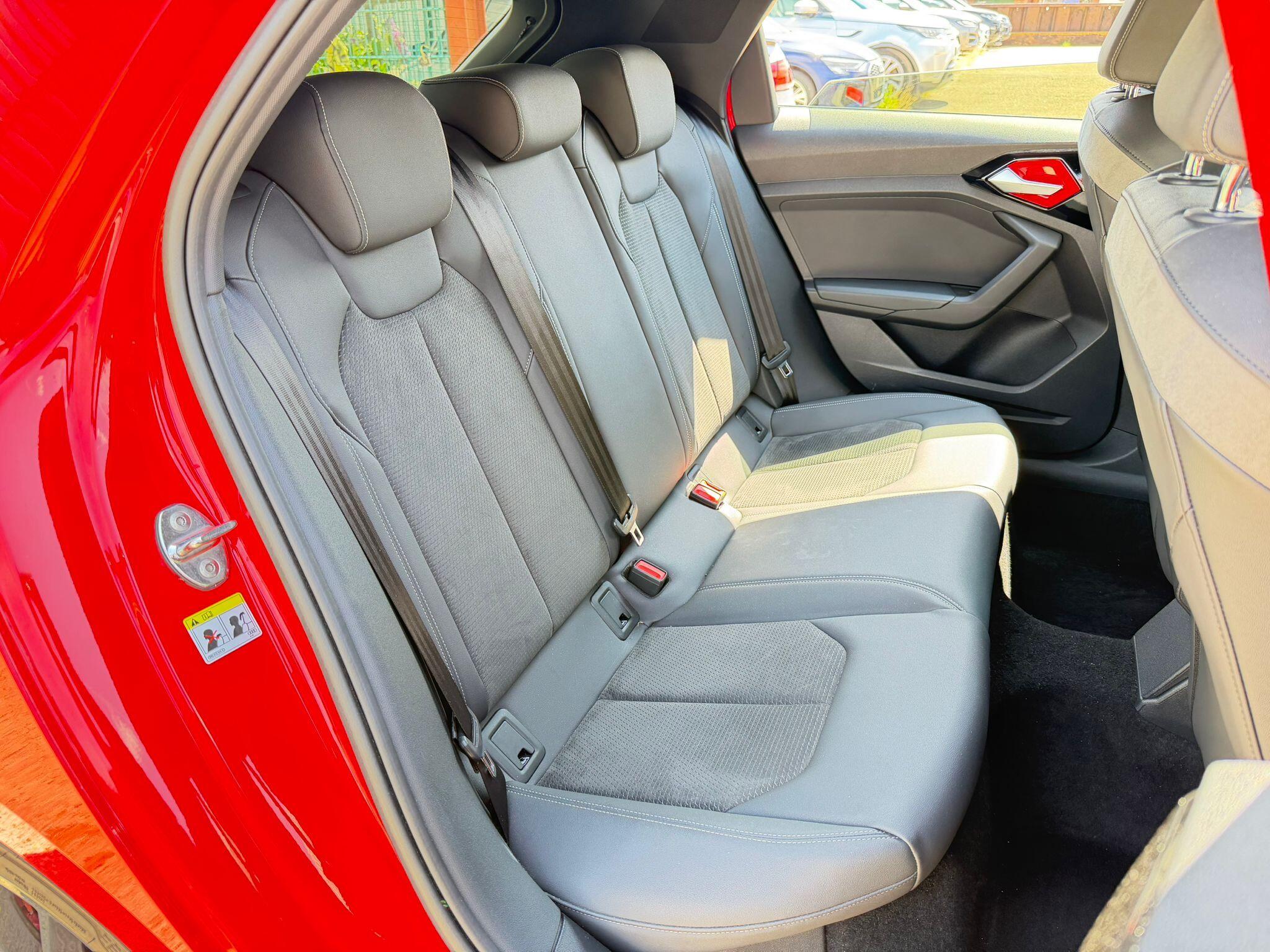 Audi A1 view 13