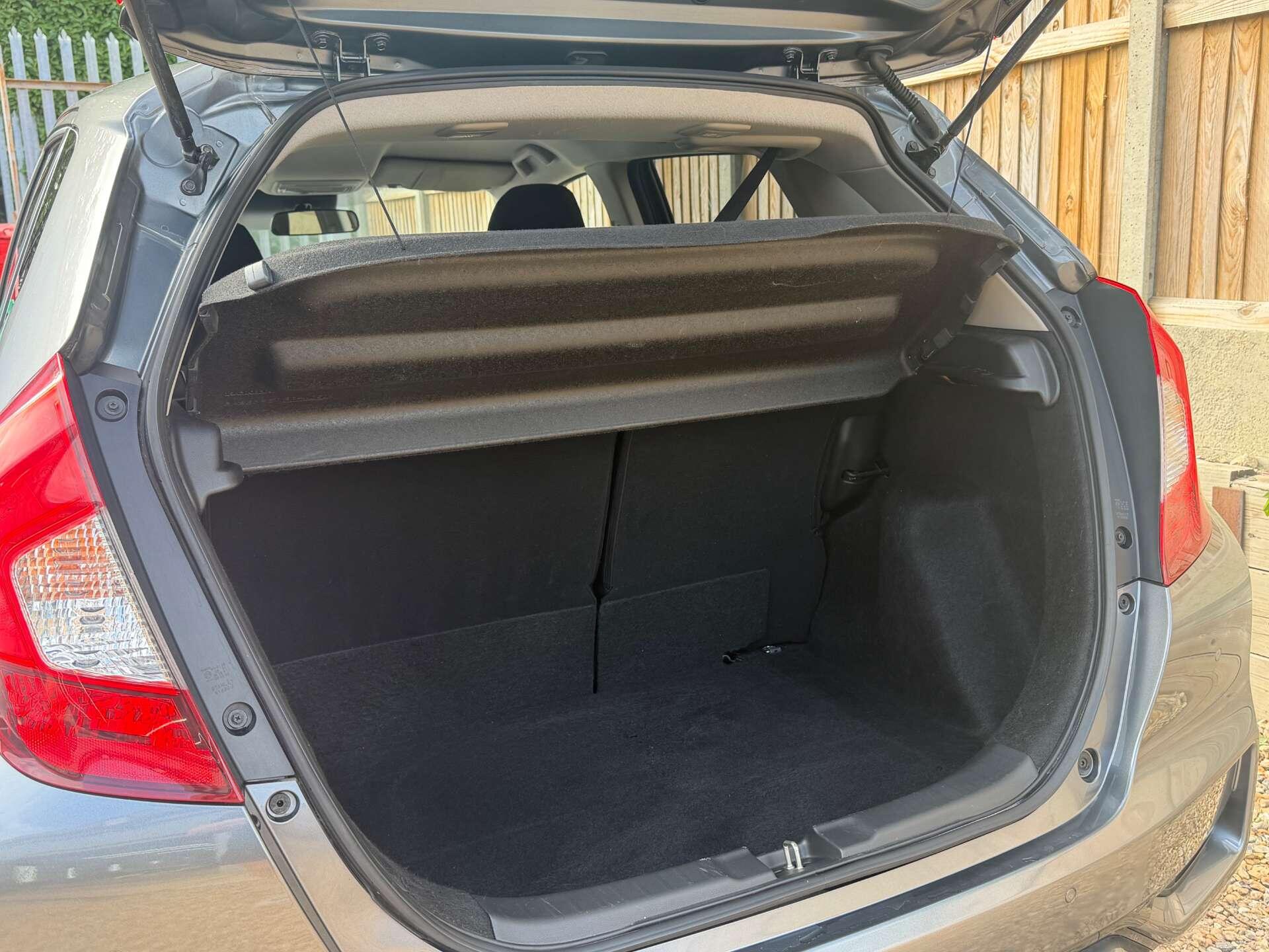 Honda Jazz view 16