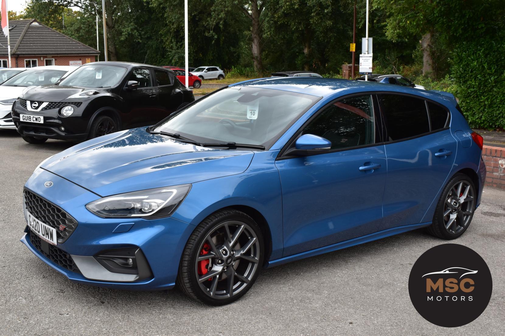Ford Focus view 5