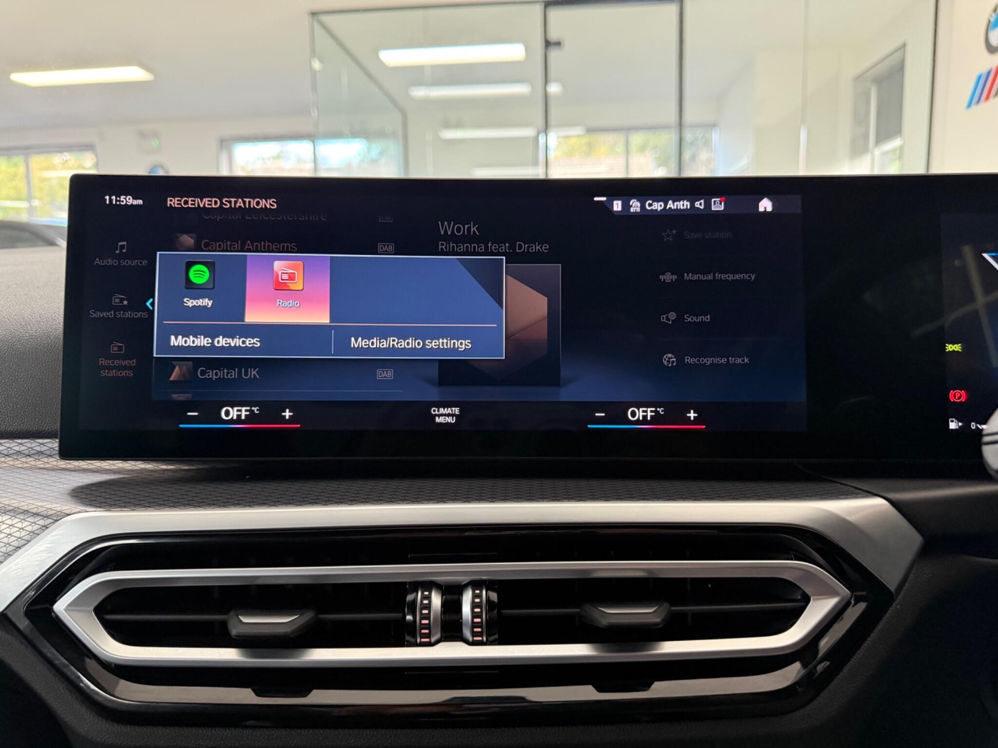 BMW 3 Series view 17
