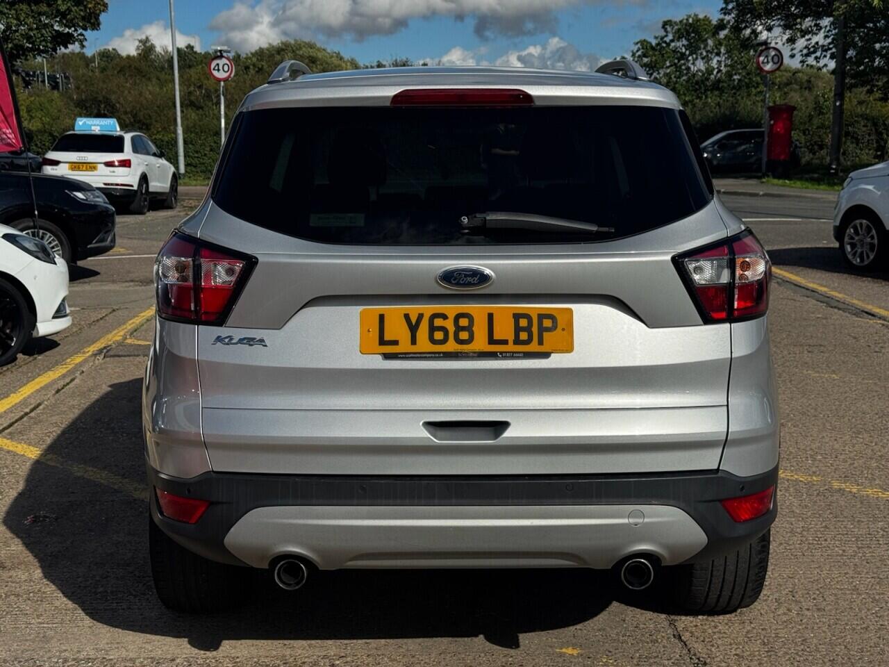 Ford Kuga view 13