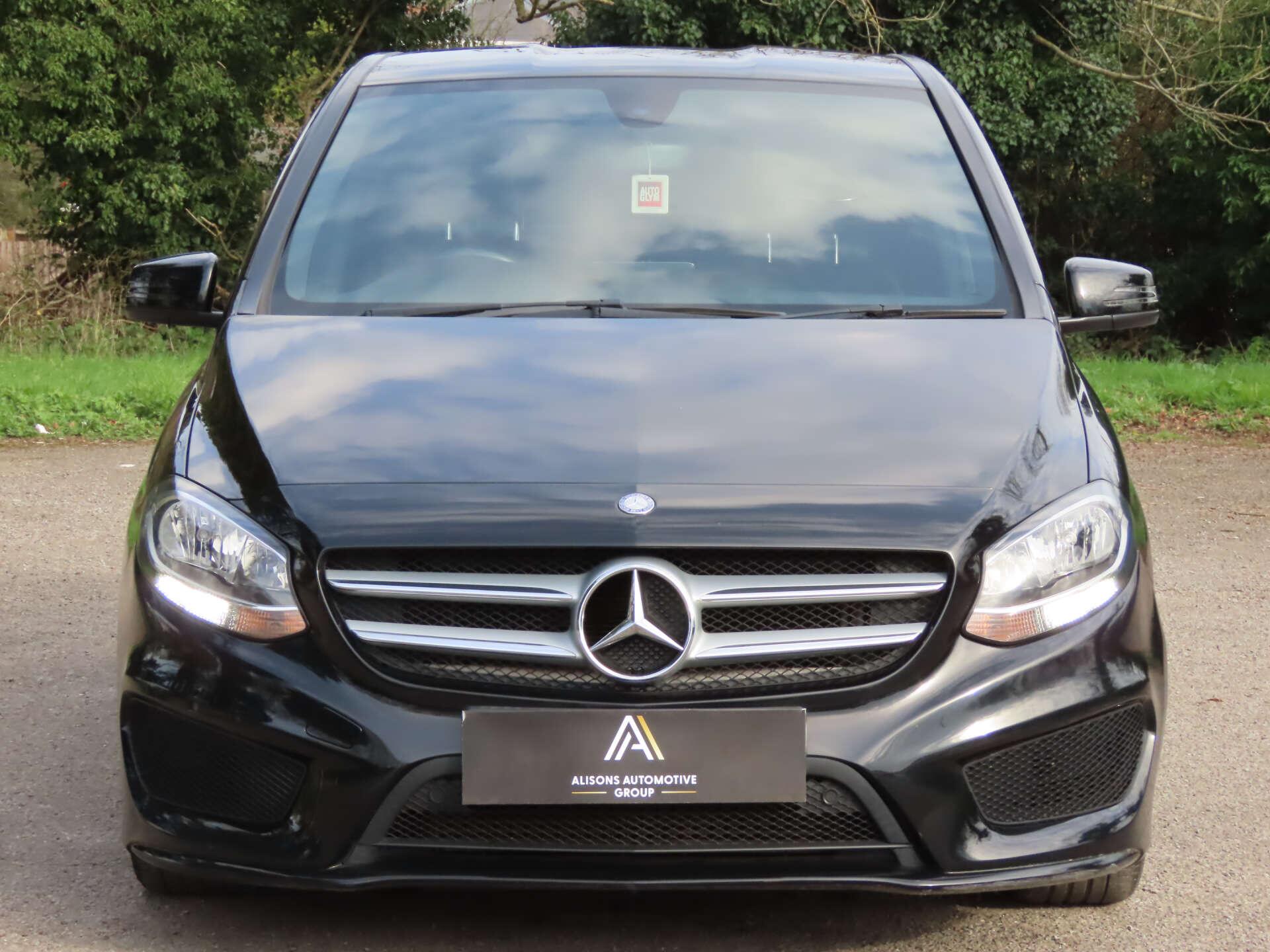 Mercedes-Benz B-Class view 2
