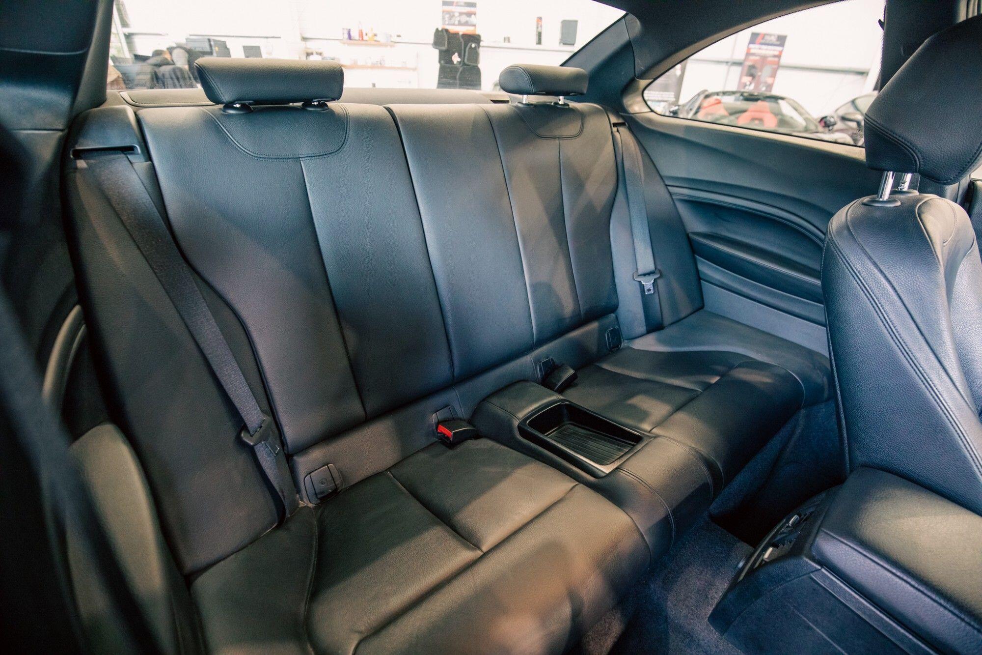 BMW 2 Series view 8