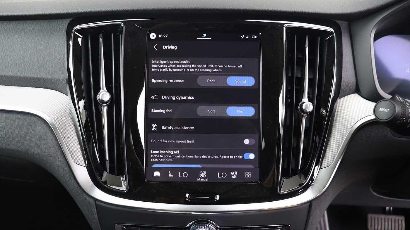 Volvo V60 view 43