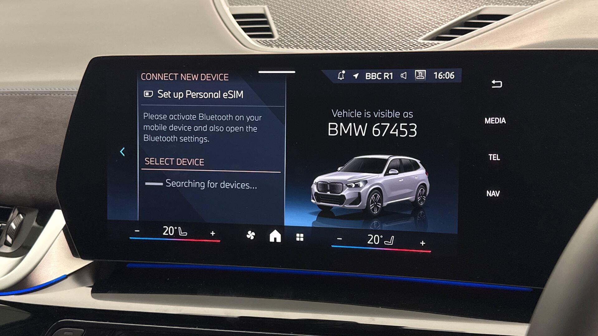 BMW Ix1 view 28