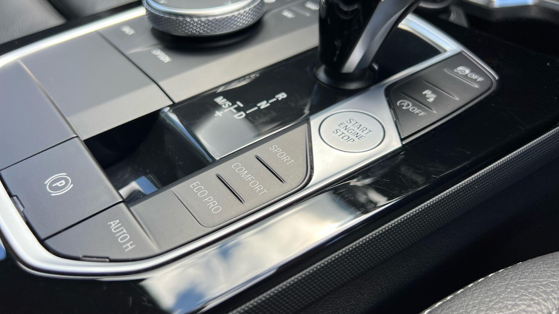 BMW 1 Series view 19