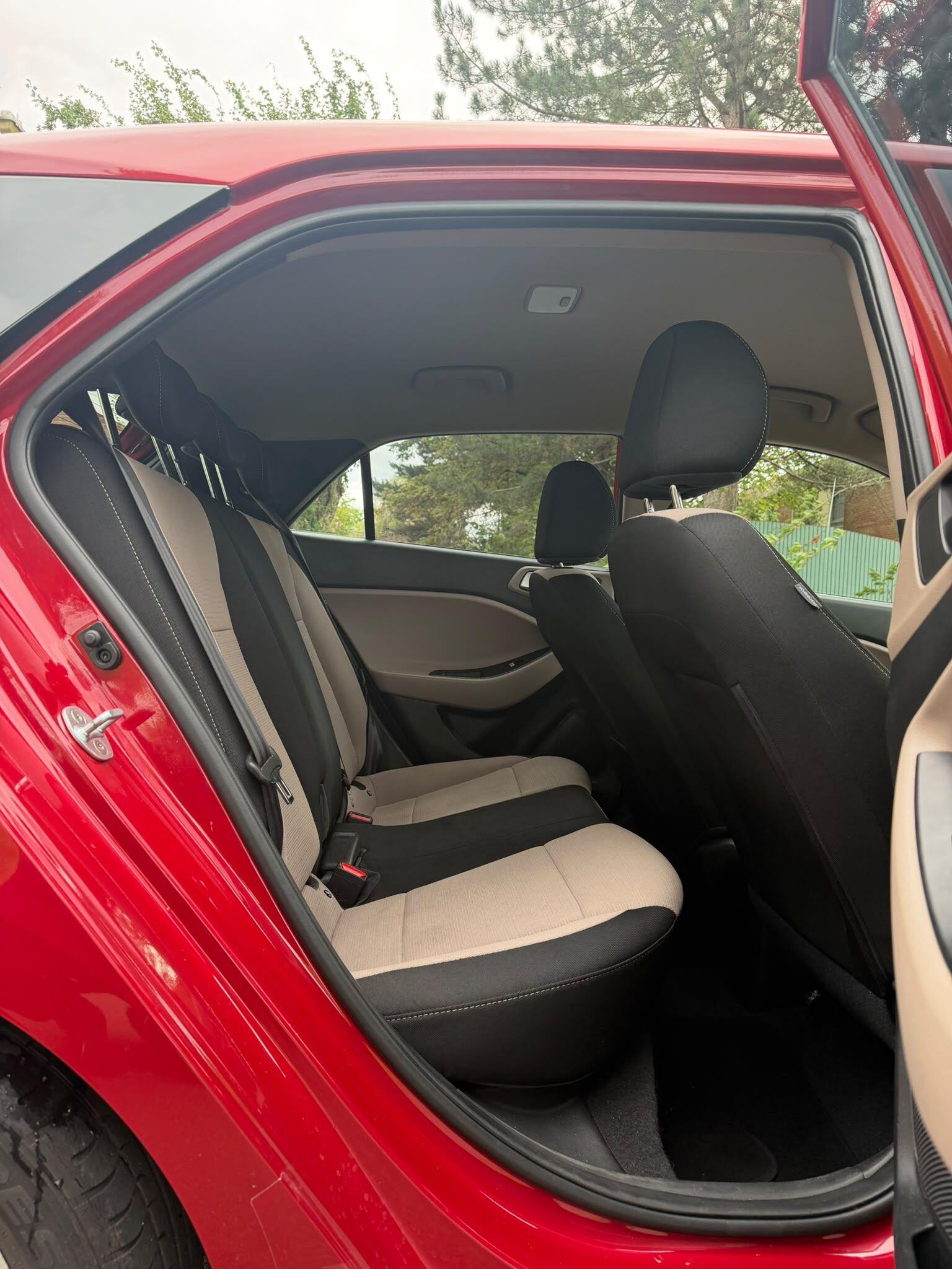 Hyundai I20 view 13