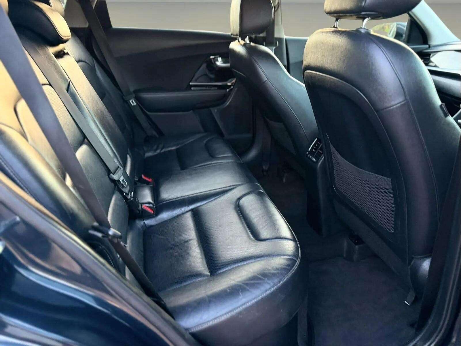 Kia Niro view 38