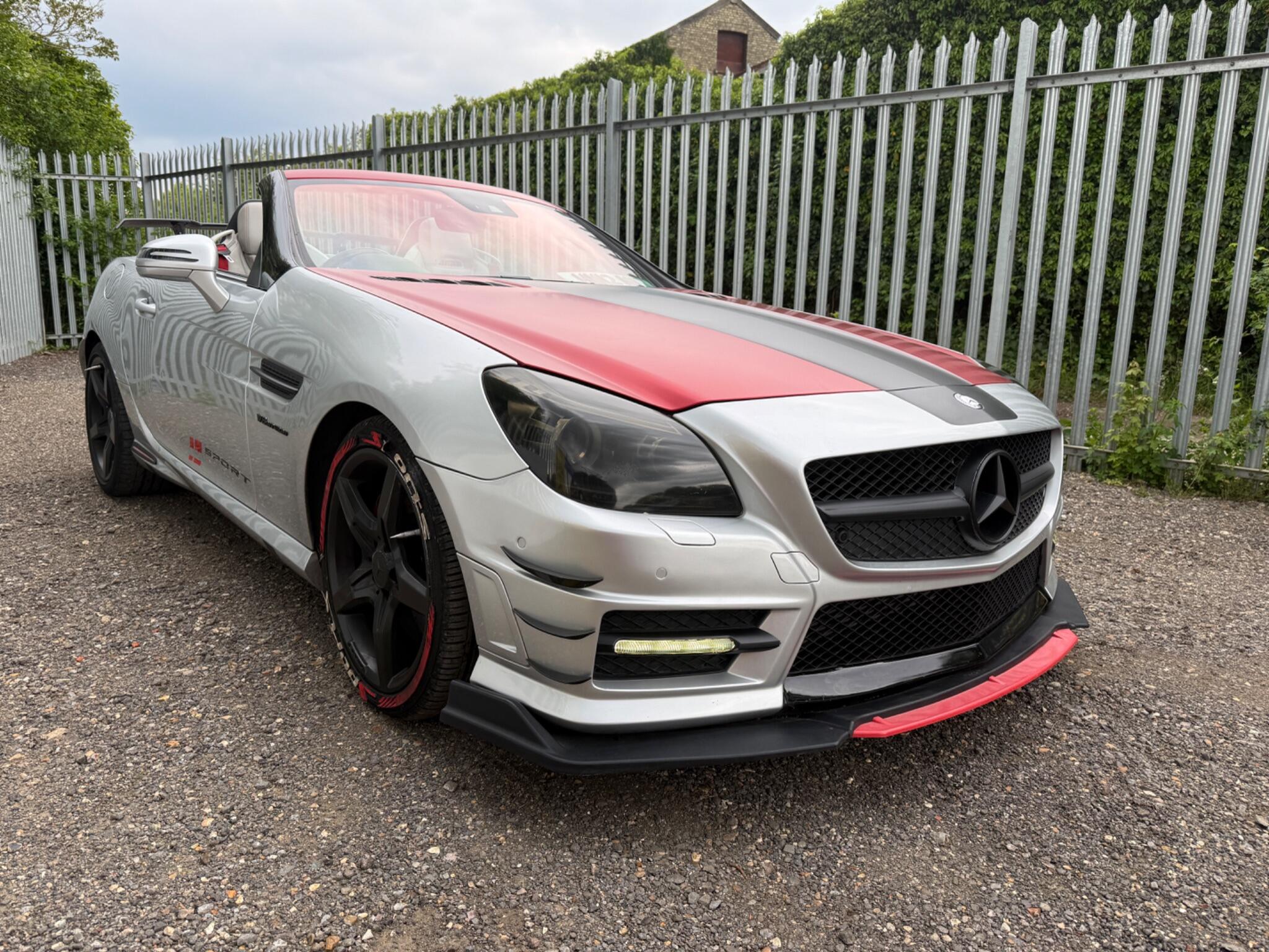 2012 Mercedes-Benz SLK image 2