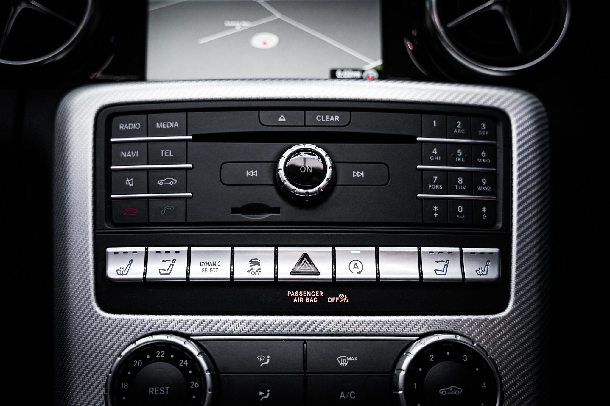 Mercedes-Benz SLC view 41