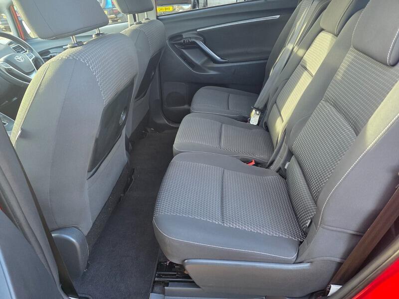 2014 Toyota Verso image 22