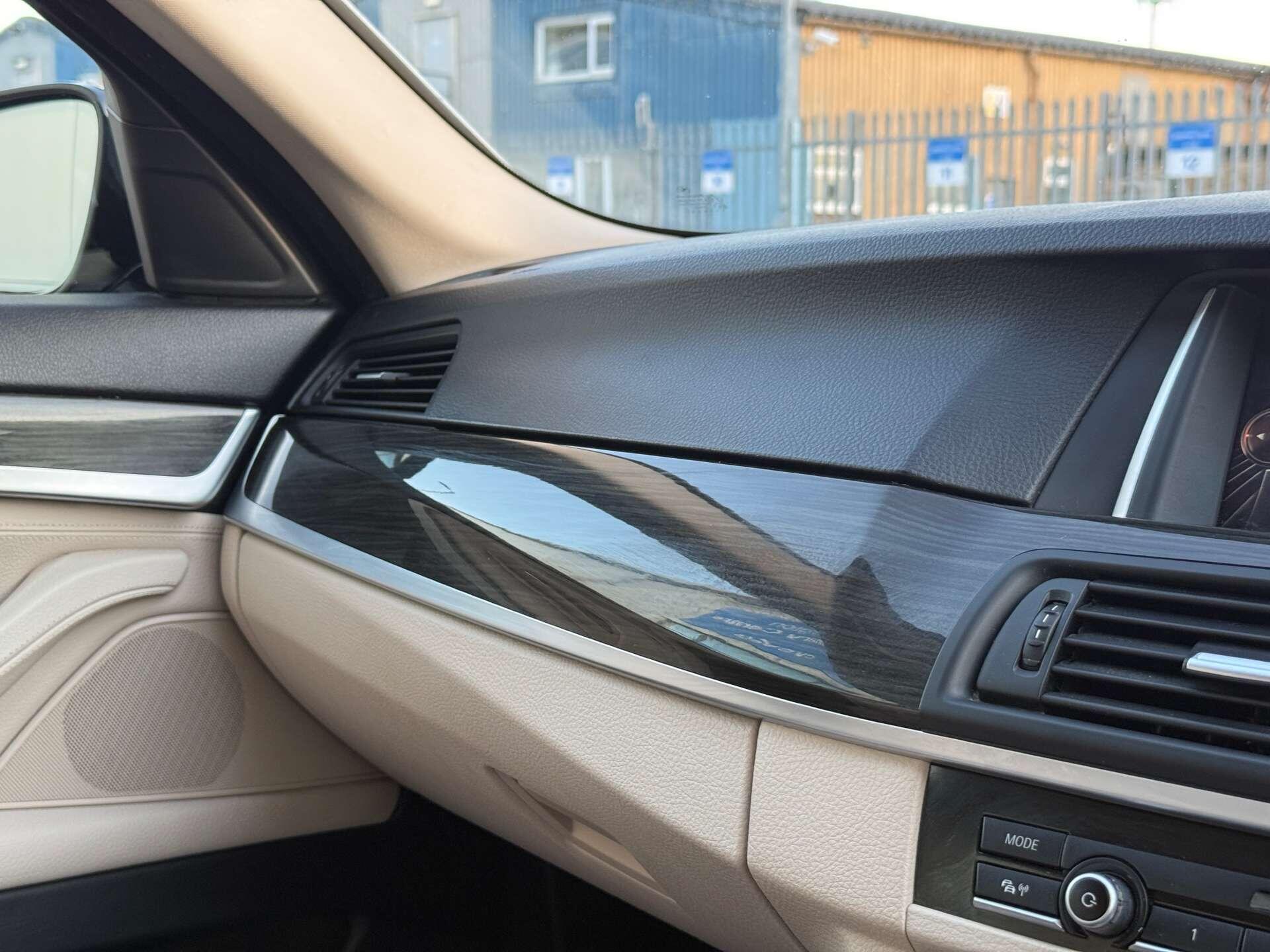 BMW 5 Series view 57