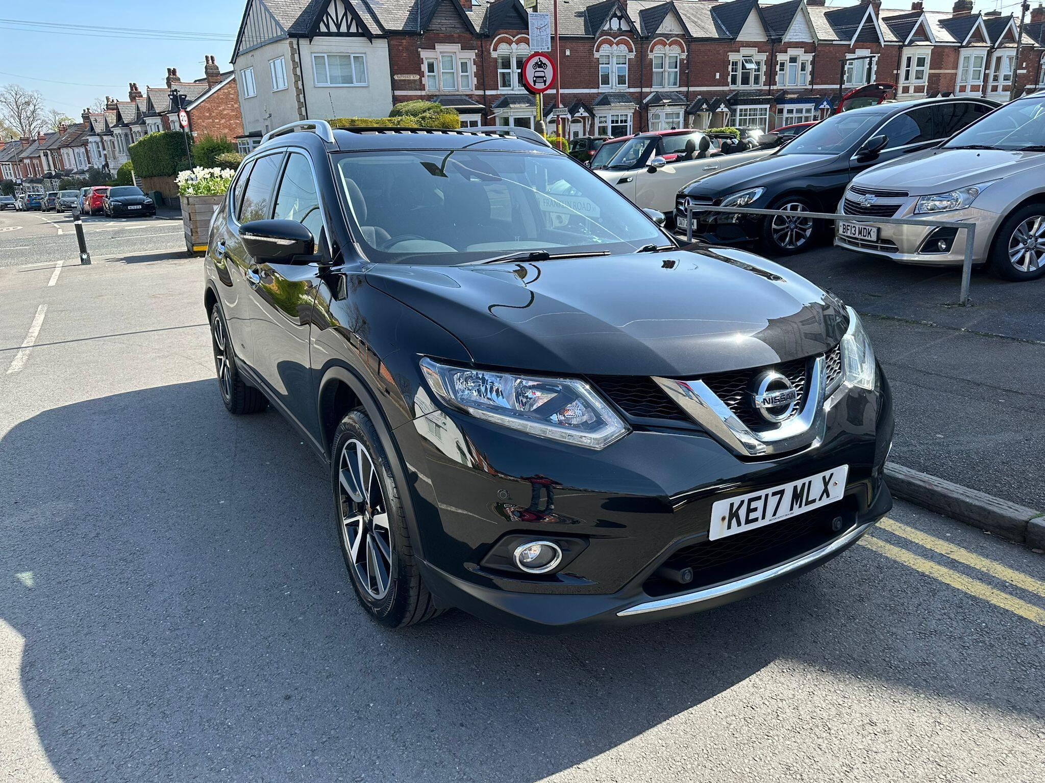 Nissan X-Trail view 38