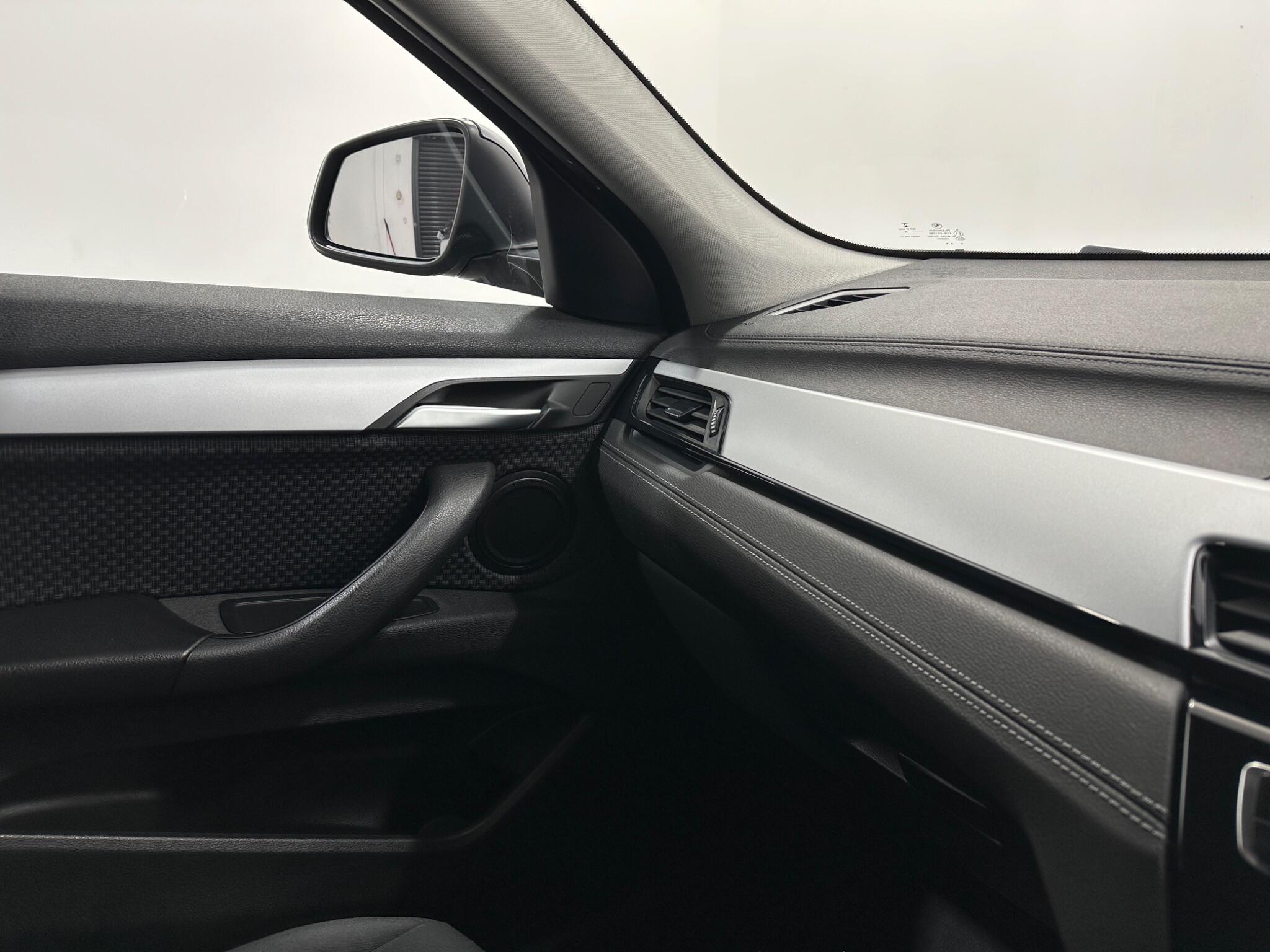 BMW X2 view 26