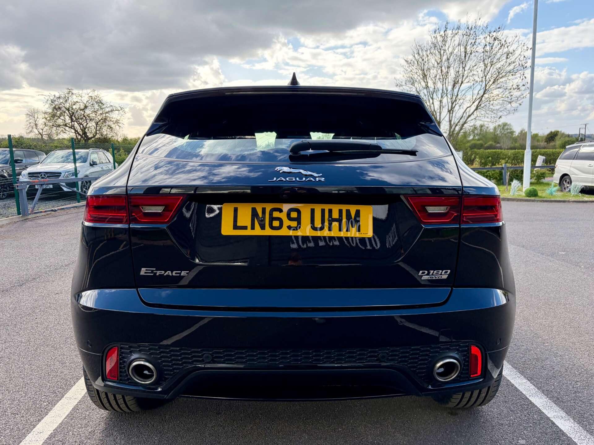 Jaguar E-Pace view 6