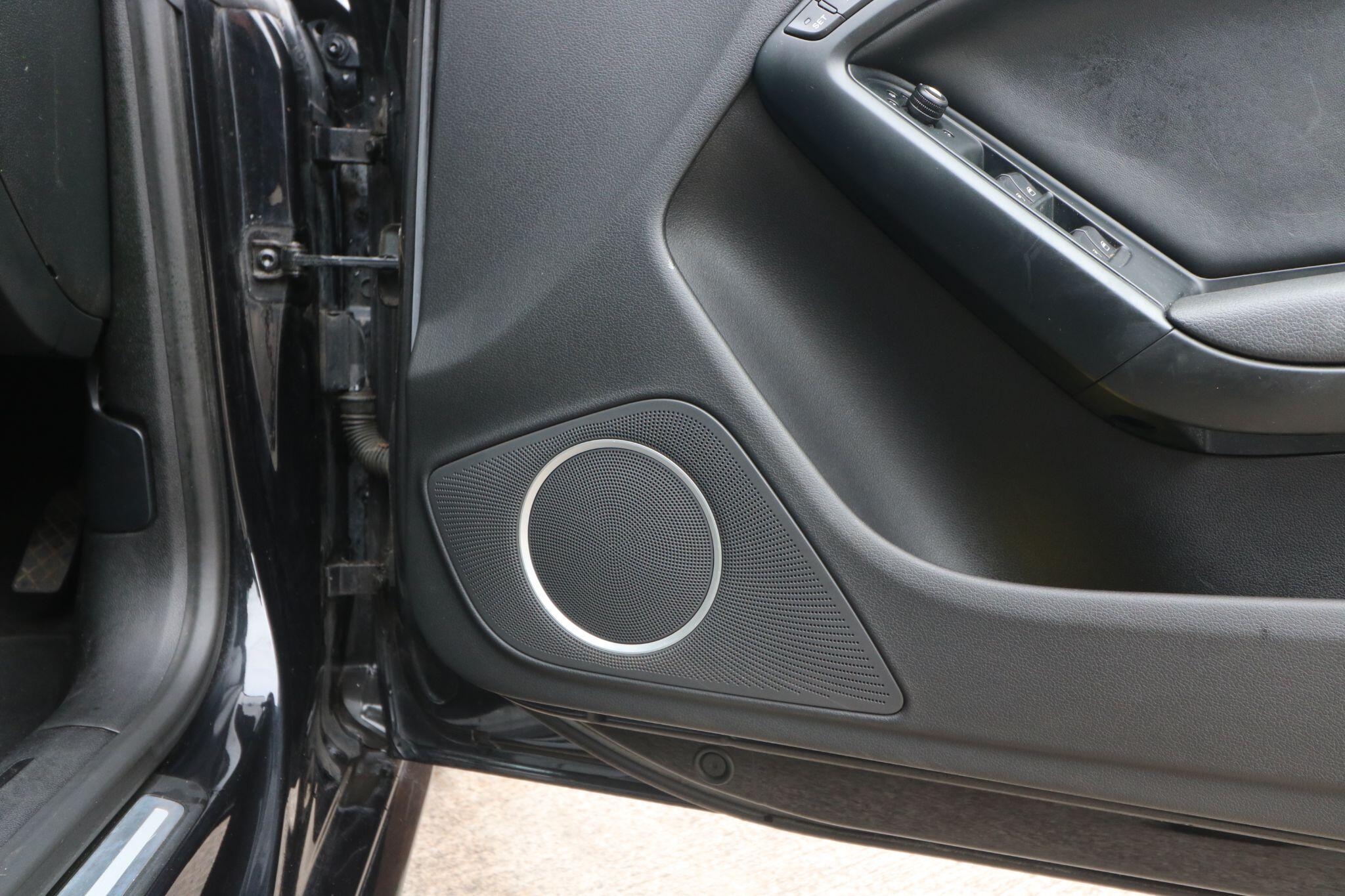 Audi S5 view 12