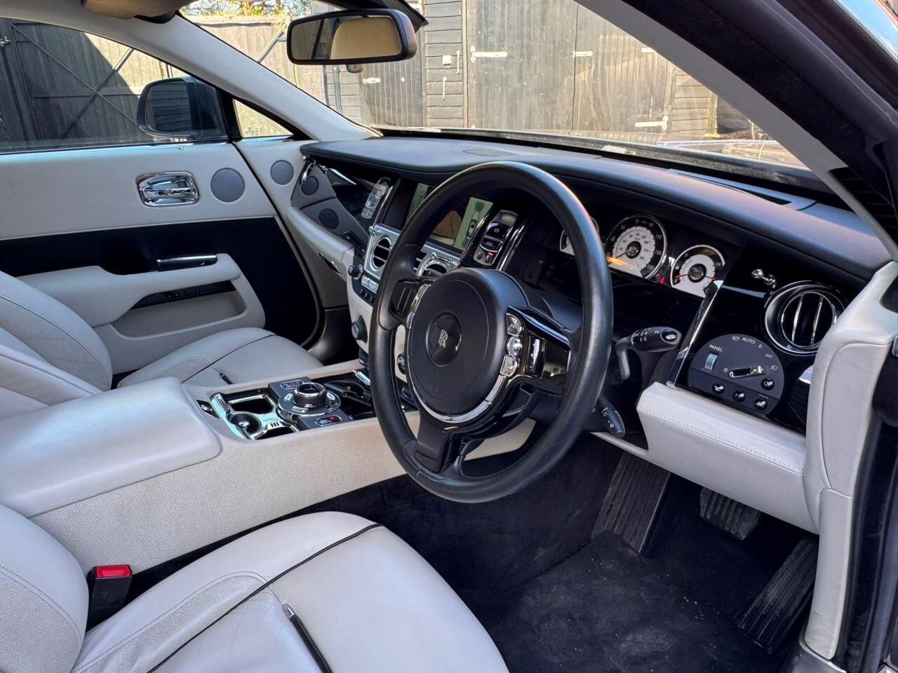 Rolls-Royce Wraith view 14
