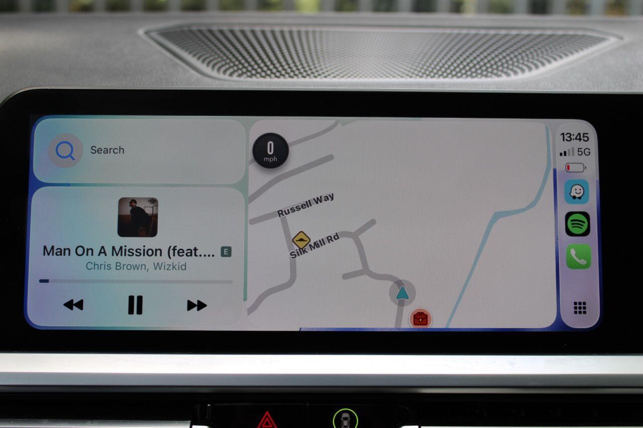 BMW 3 Series view 44