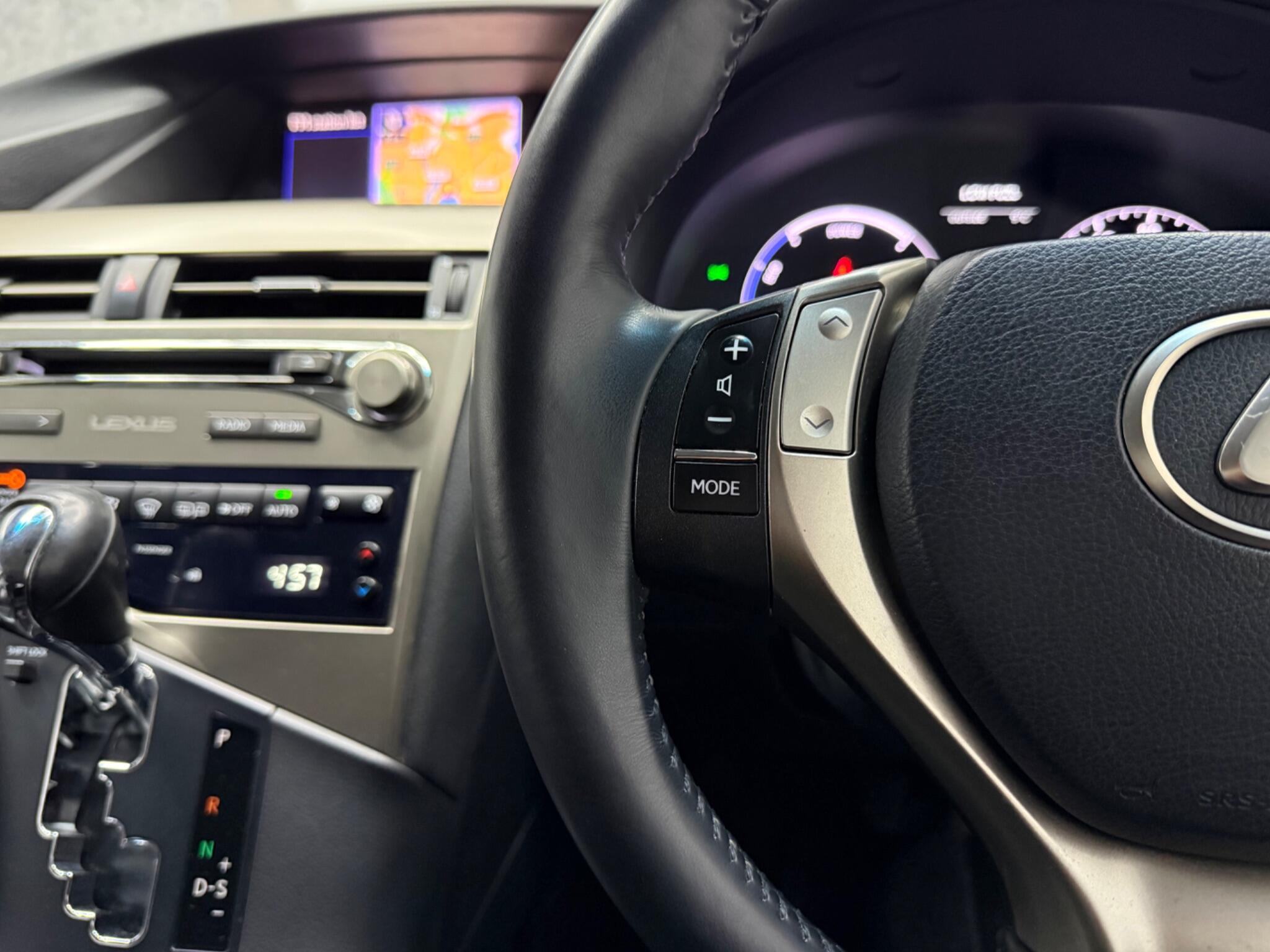 Lexus RX view 10