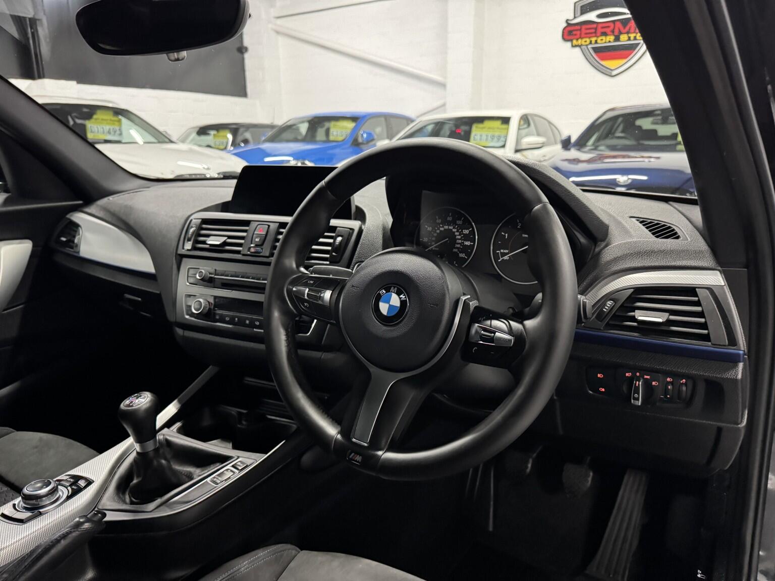 BMW 1 Series view 6