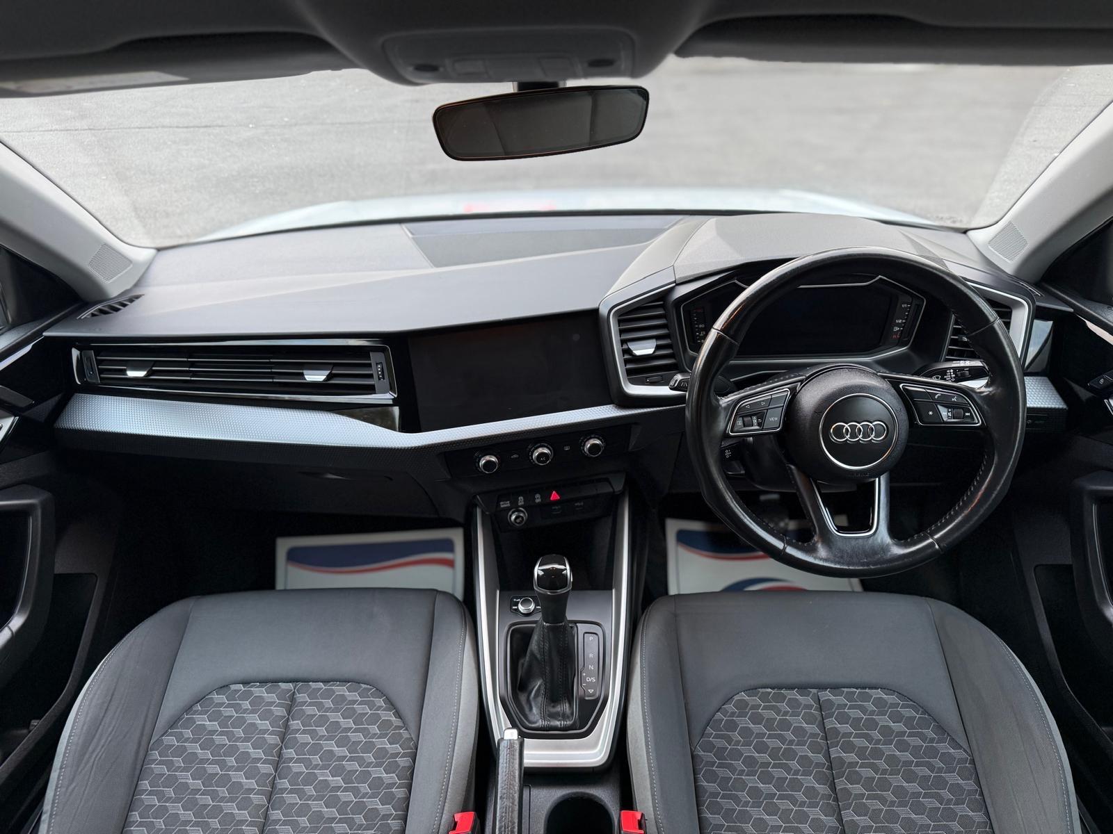 Audi A1 view 26