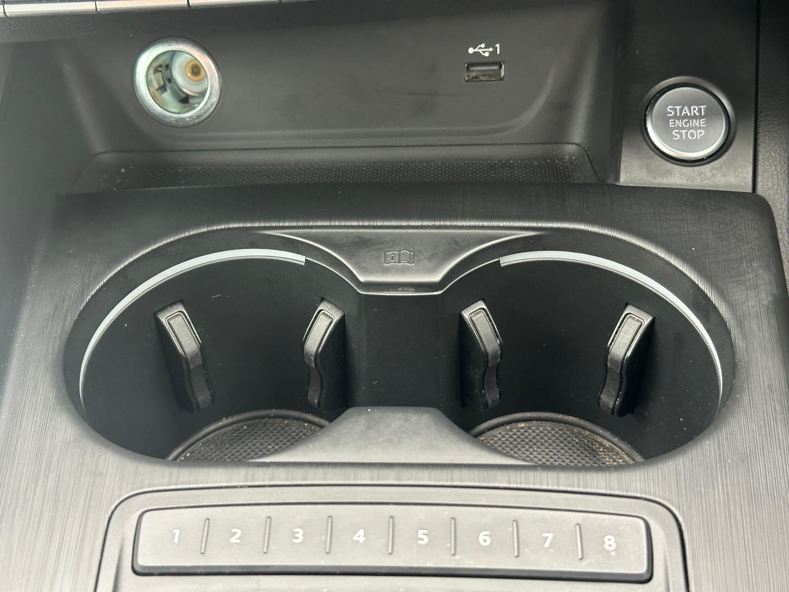 Audi A4 view 19