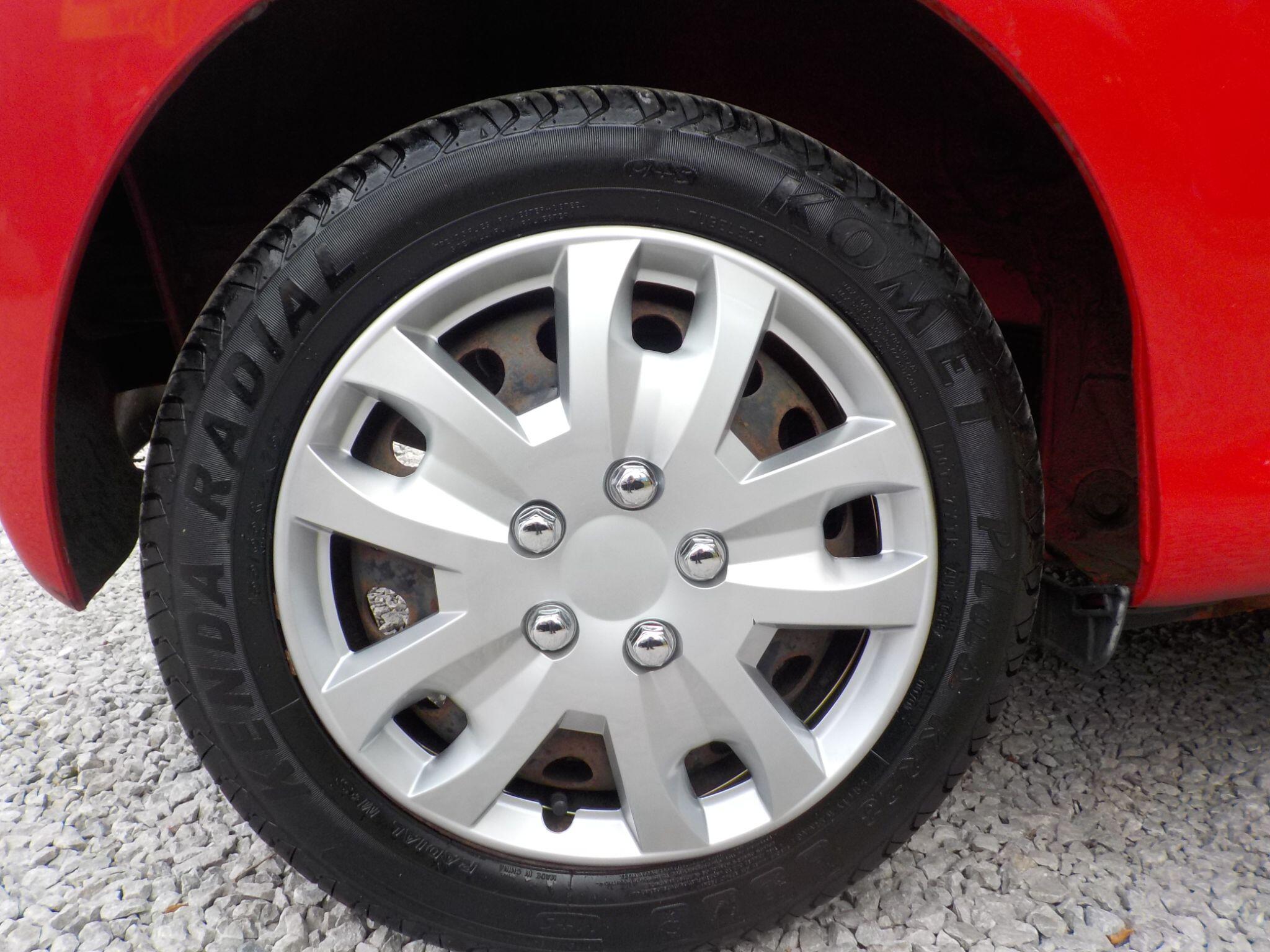 Toyota AYGO 1.0 VVT-i Move Euro 5 3dr