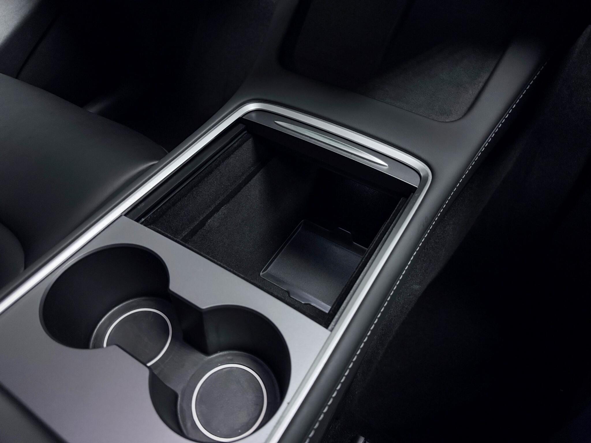Tesla Model Y view 38