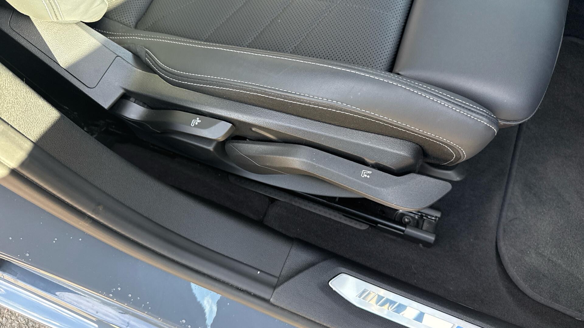 BMW 1 Series view 36