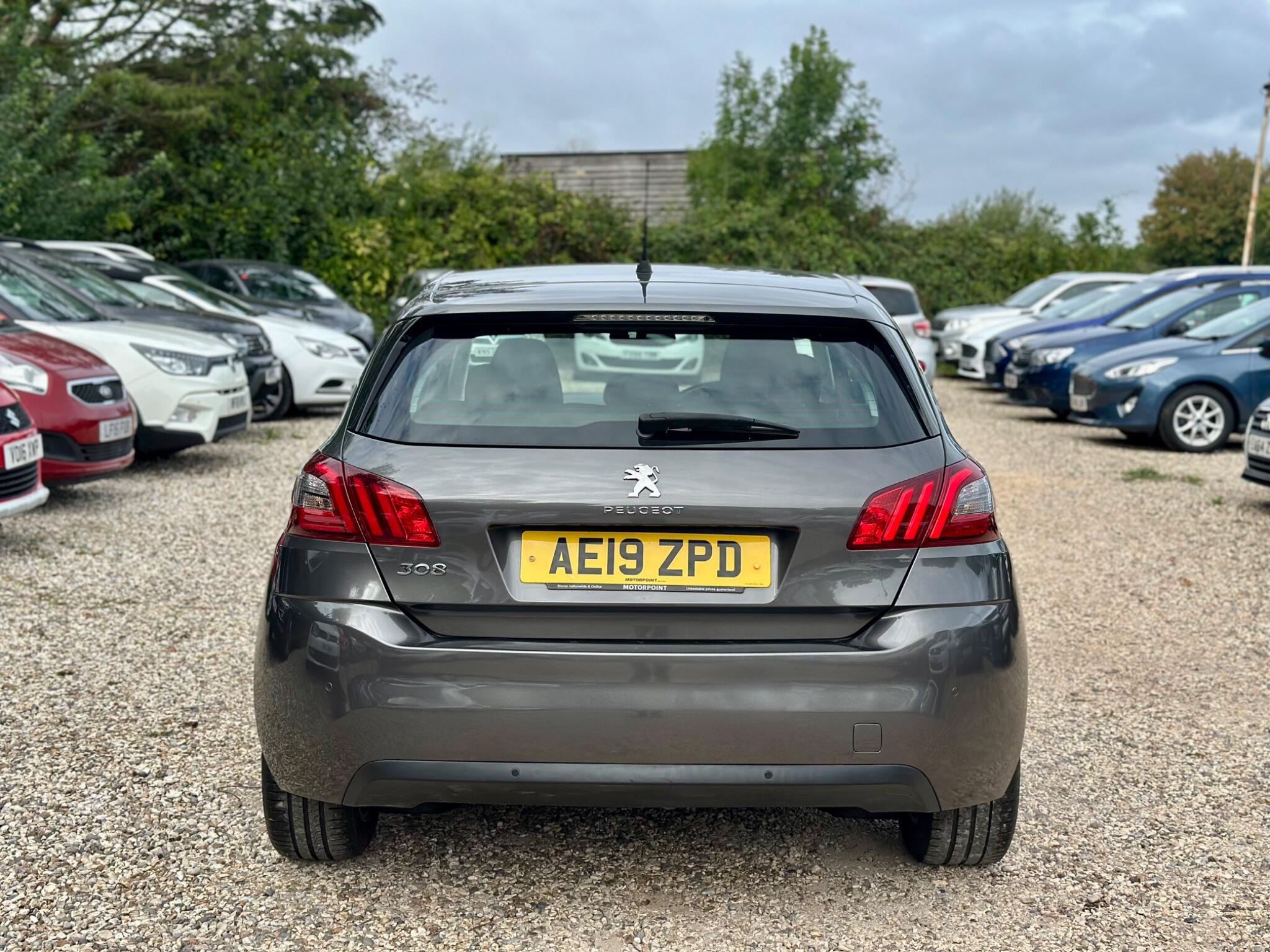 Peugeot 308 view 15