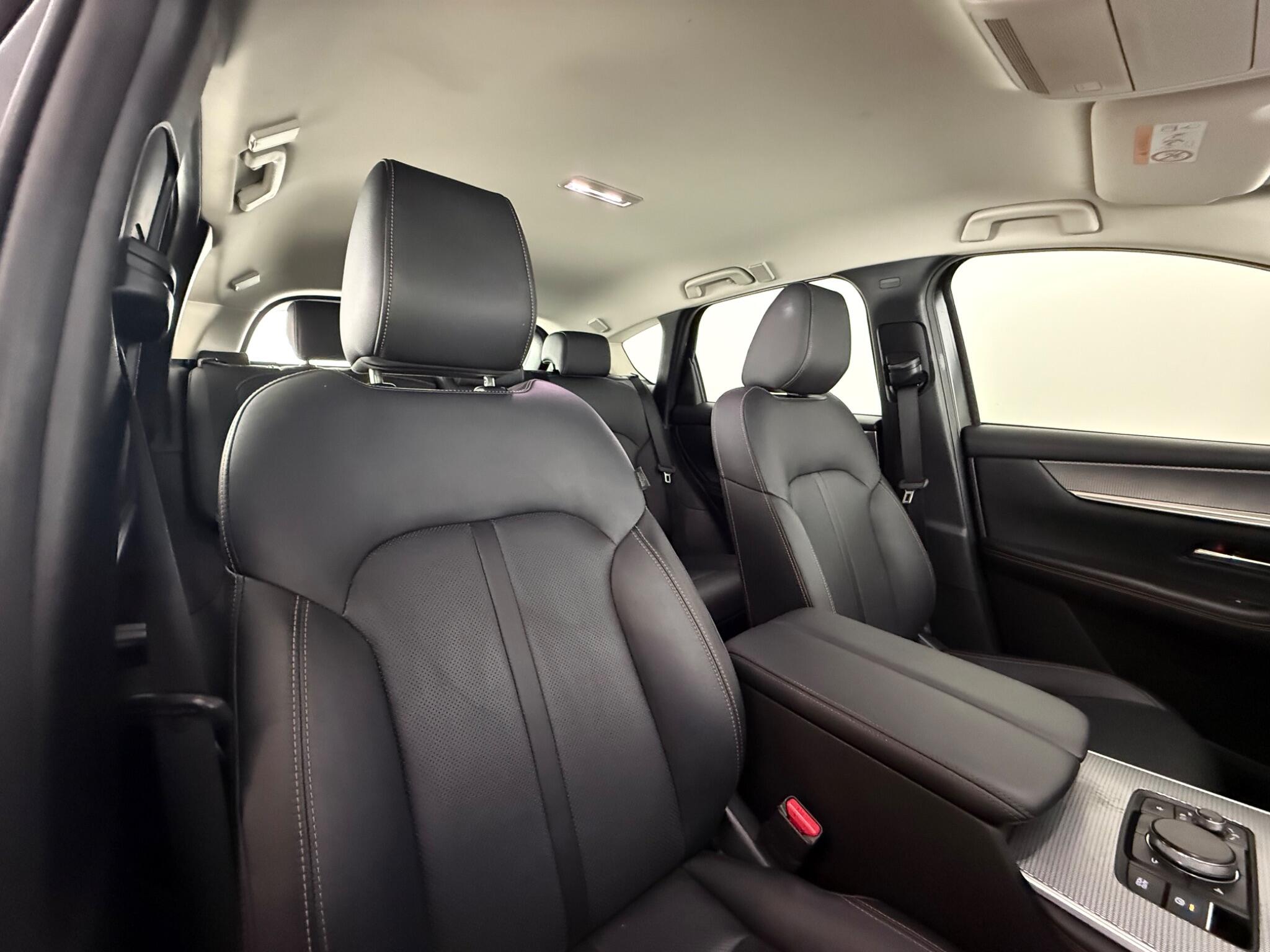 Mazda CX-60 view 33