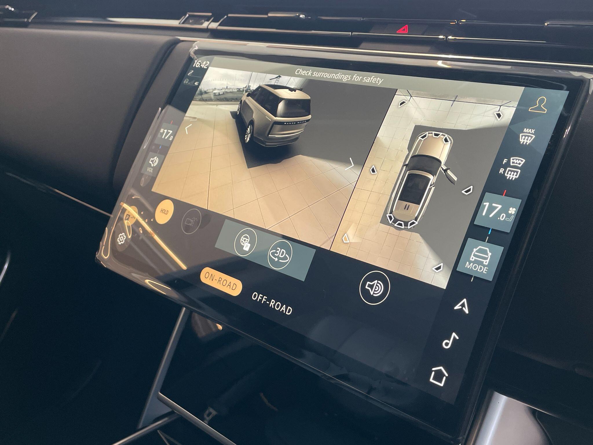 Land Rover Range Rover view 18