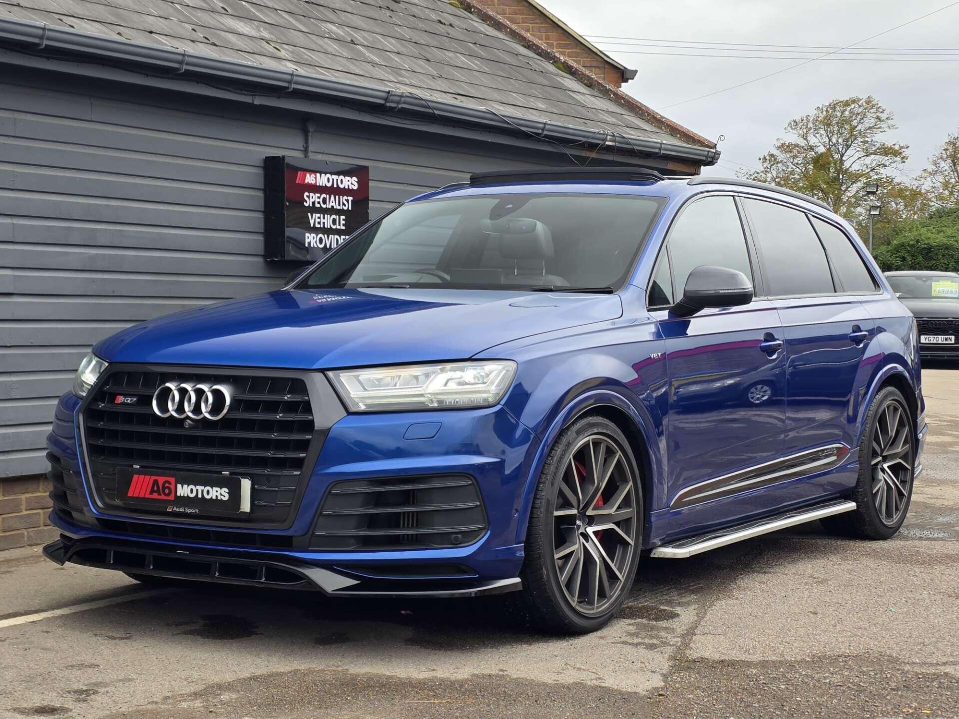 Audi SQ7 view 27
