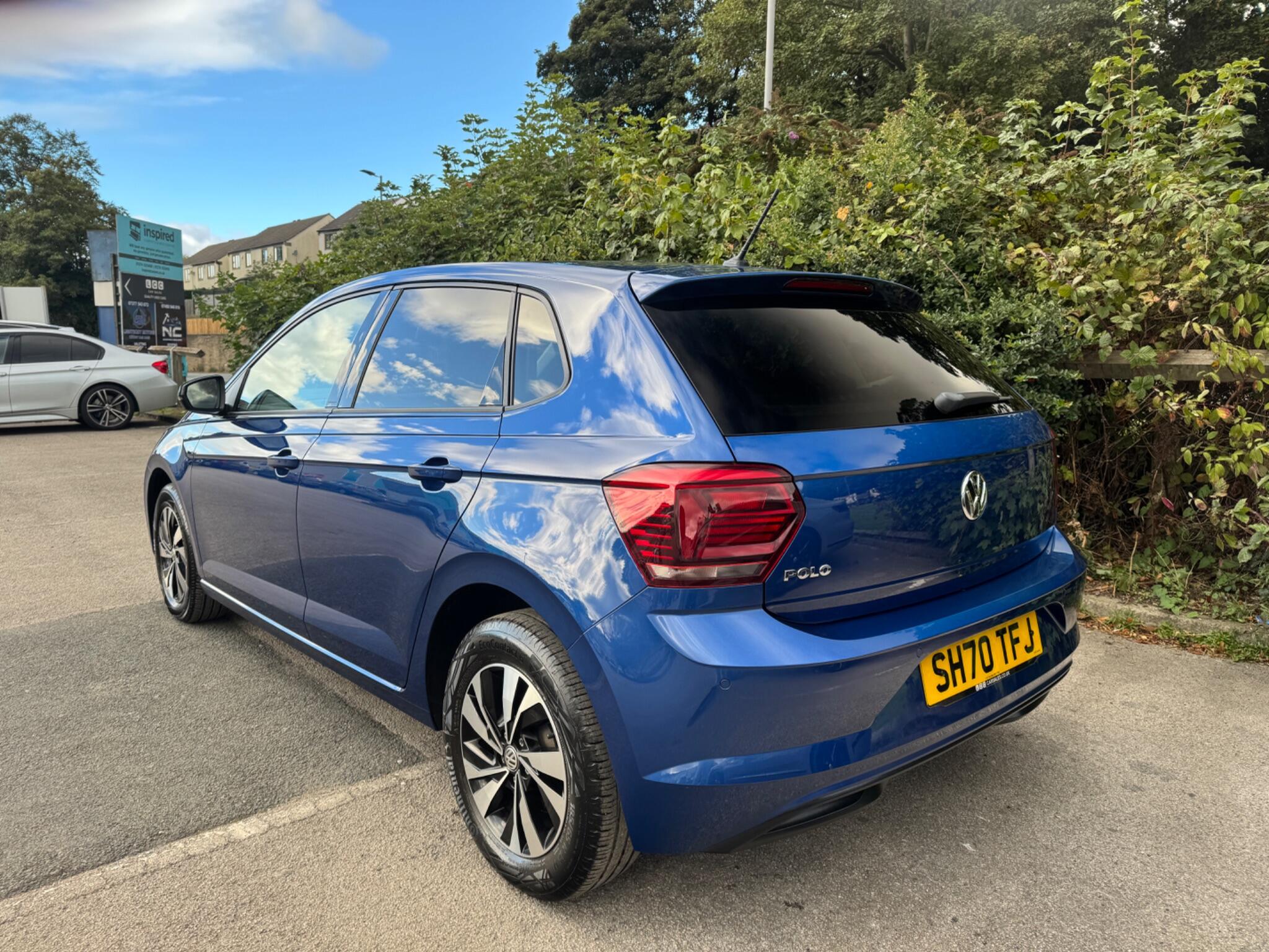 Volkswagen Polo view 7