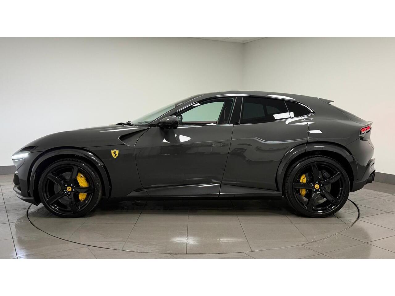 Ferrari Purosangue view 4