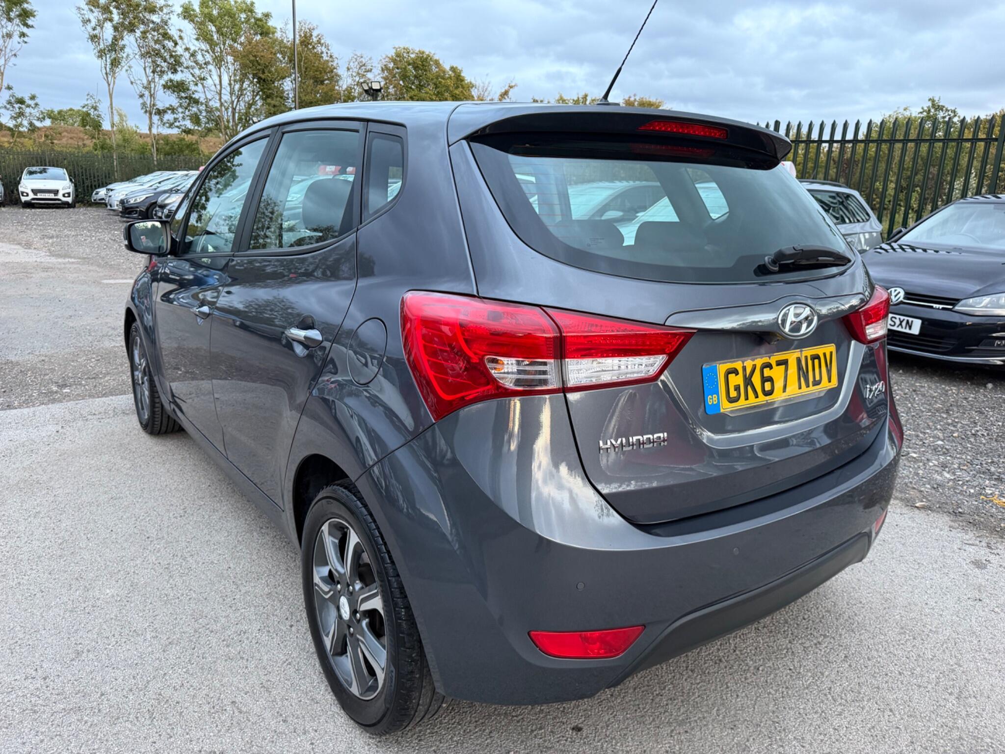 Hyundai Ix20 view 11