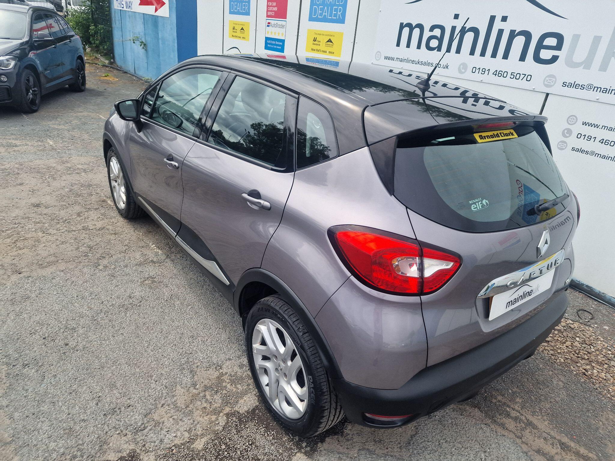 Renault Captur view 5
