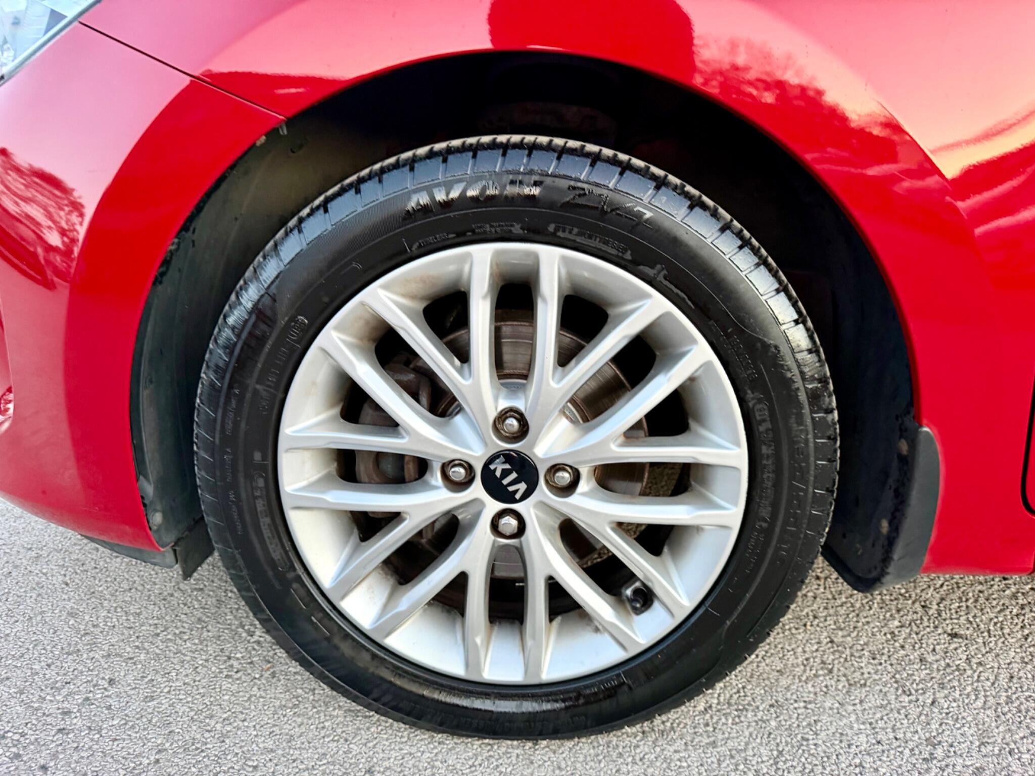 Kia Rio view 44