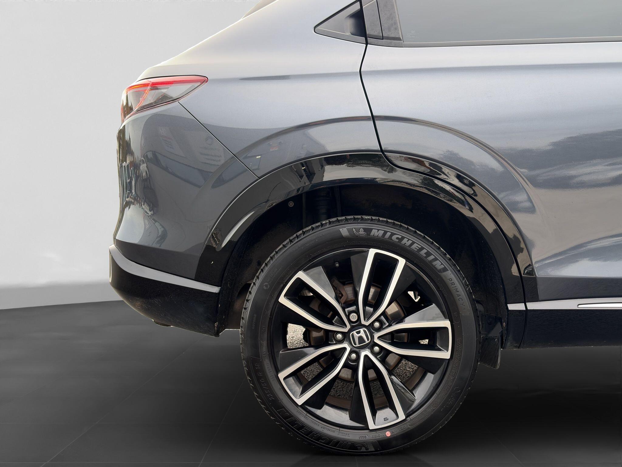 HR-V