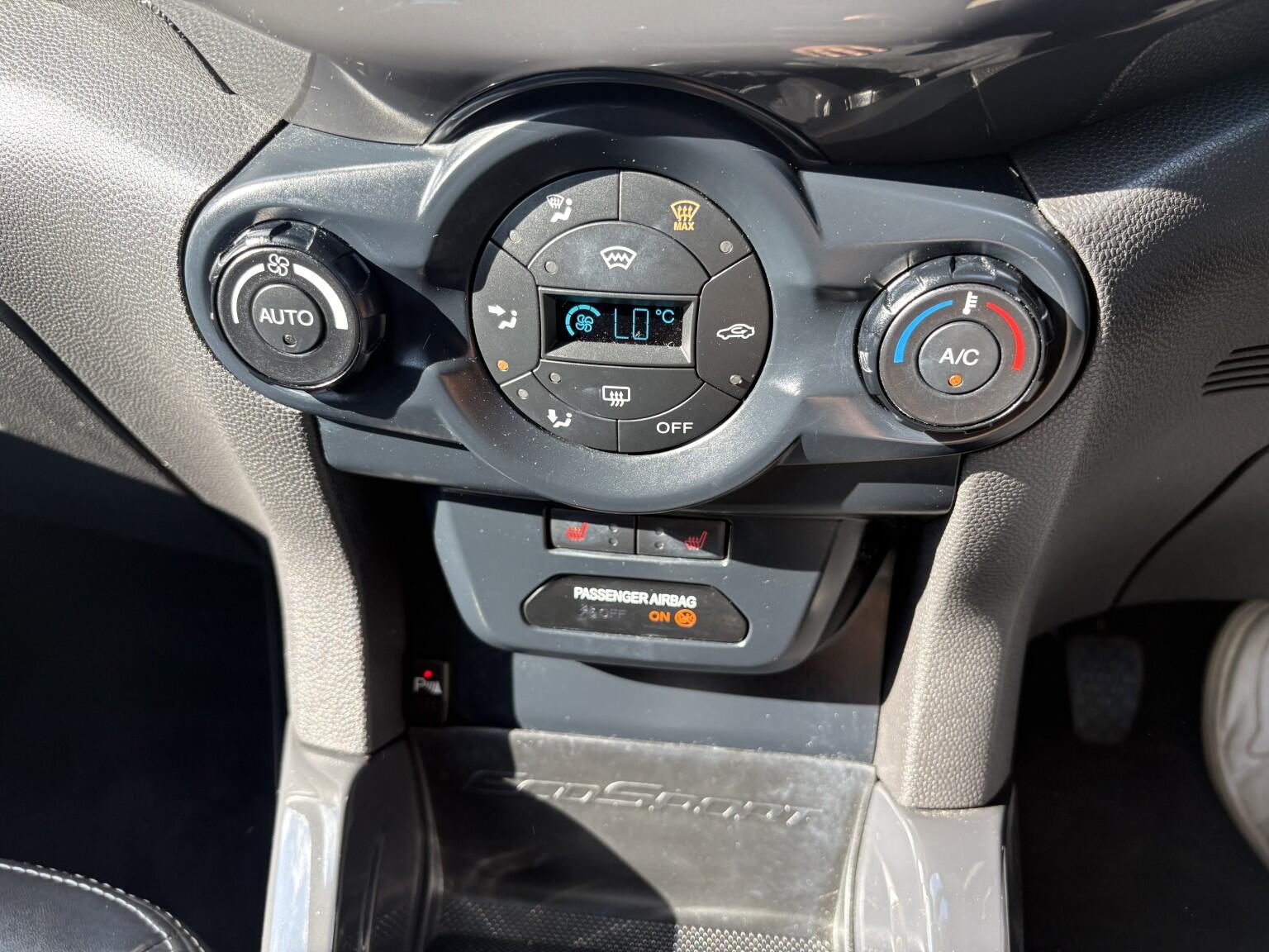 Ford Ecosport view 25