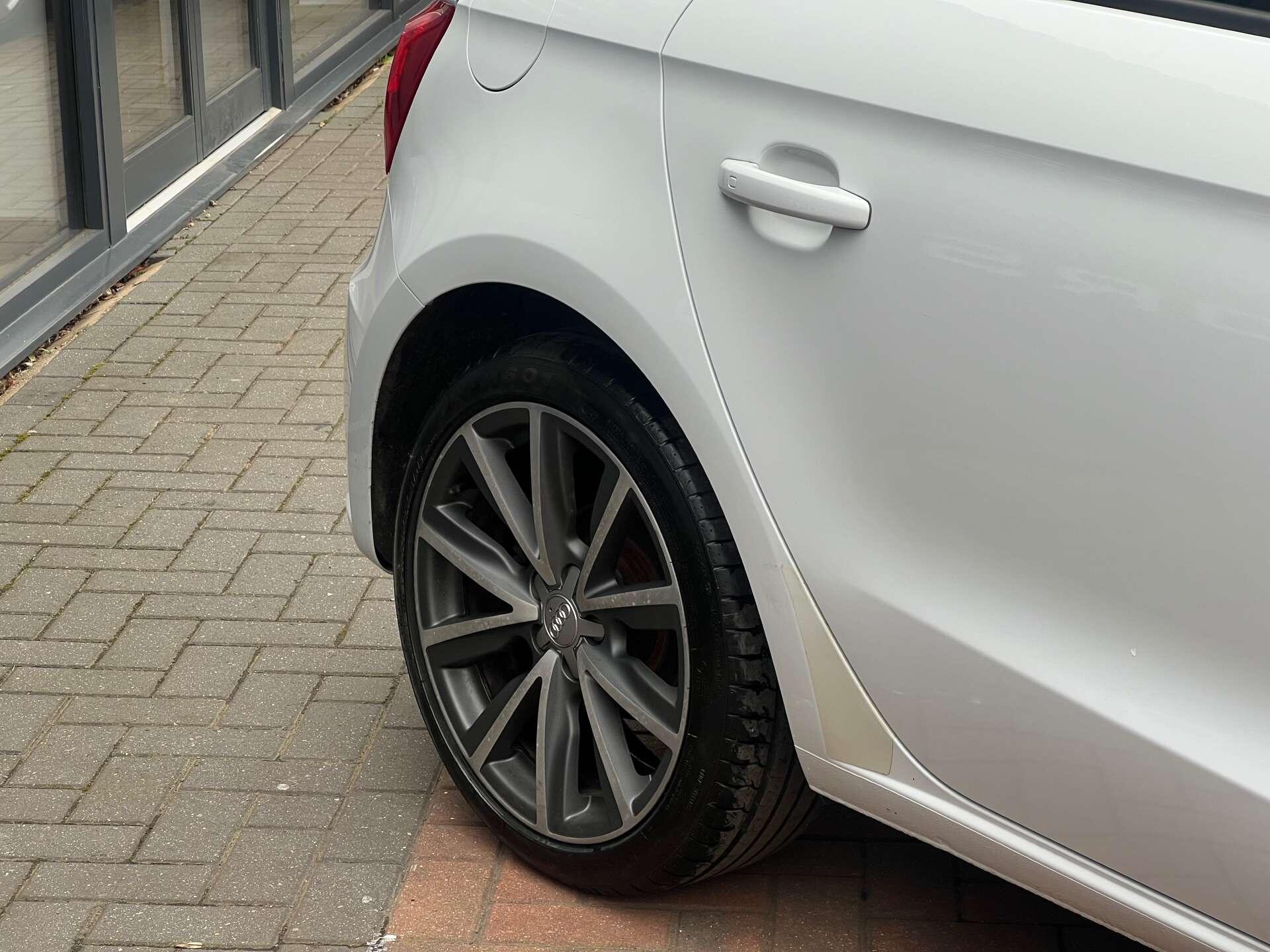 Audi A1 view 52