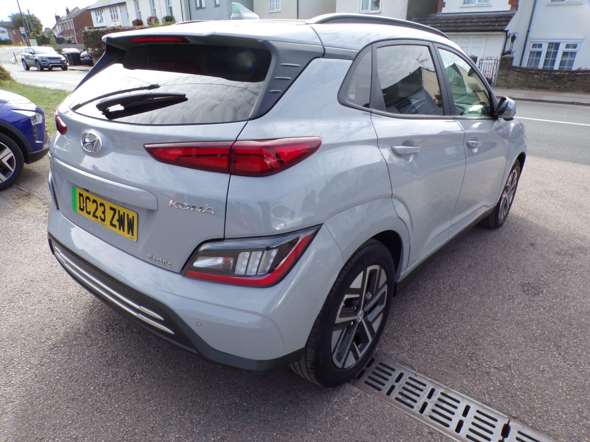 Hyundai Kona view 9