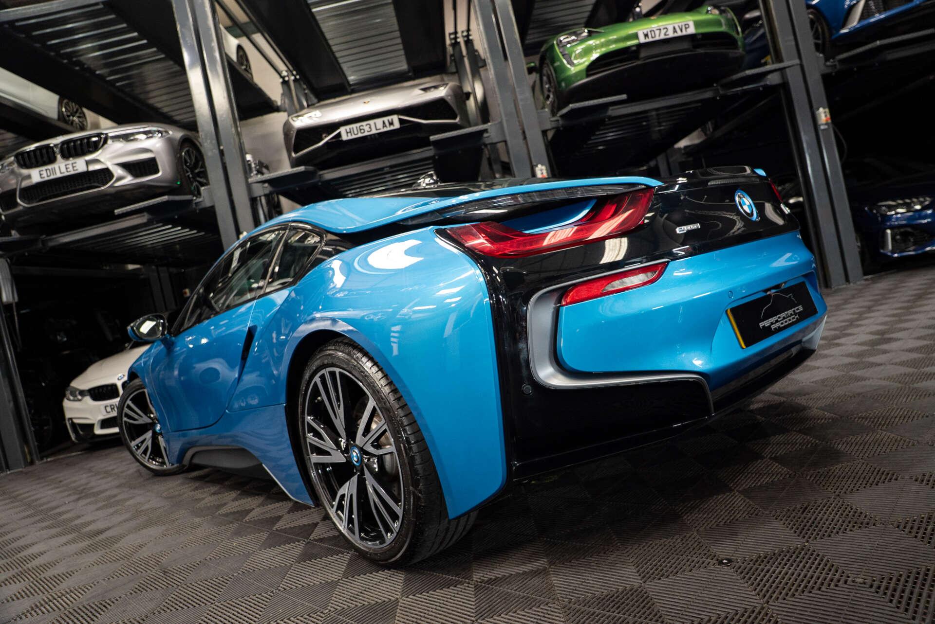 BMW I8 view 28