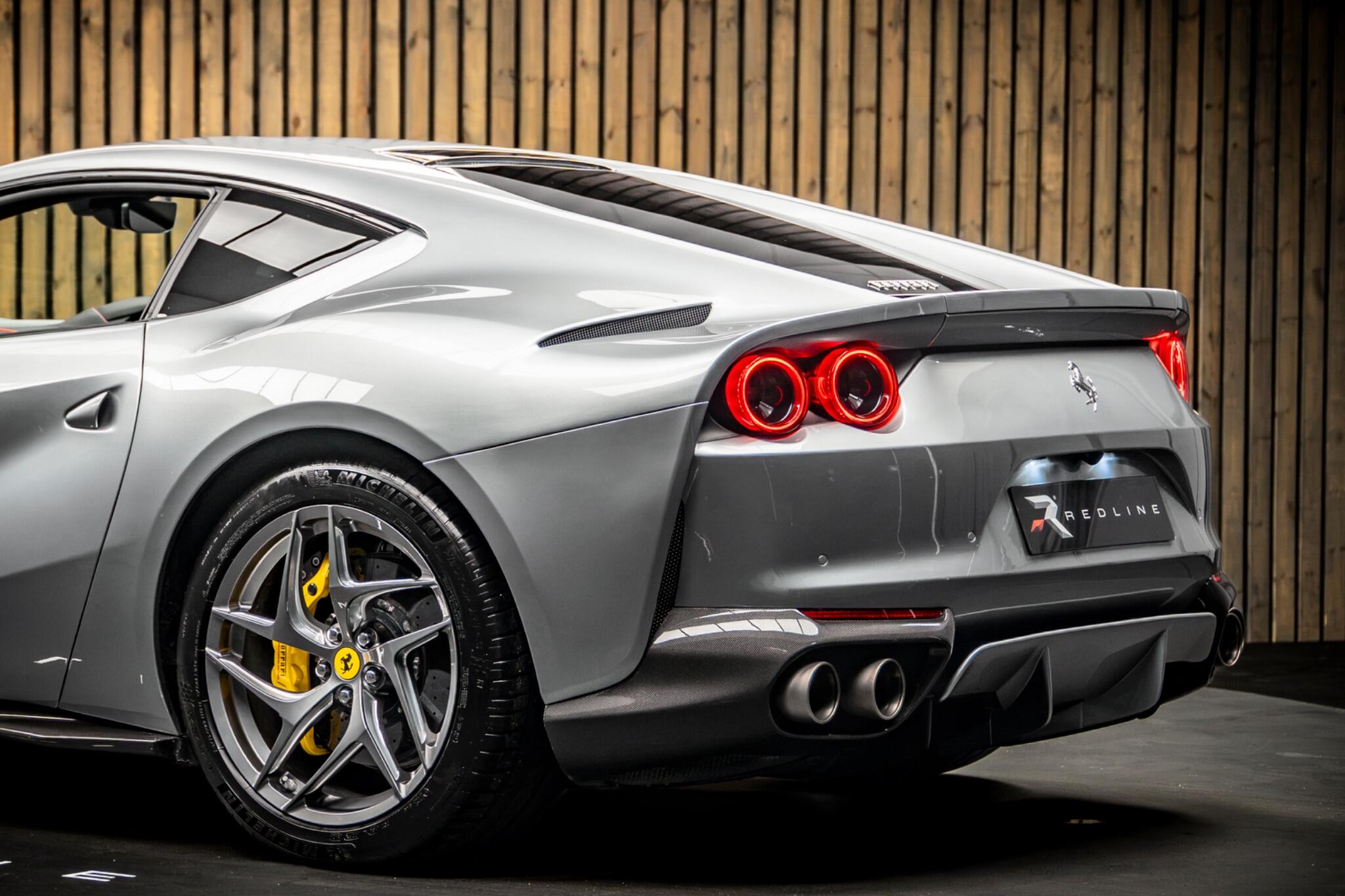 Ferrari 812 view 16