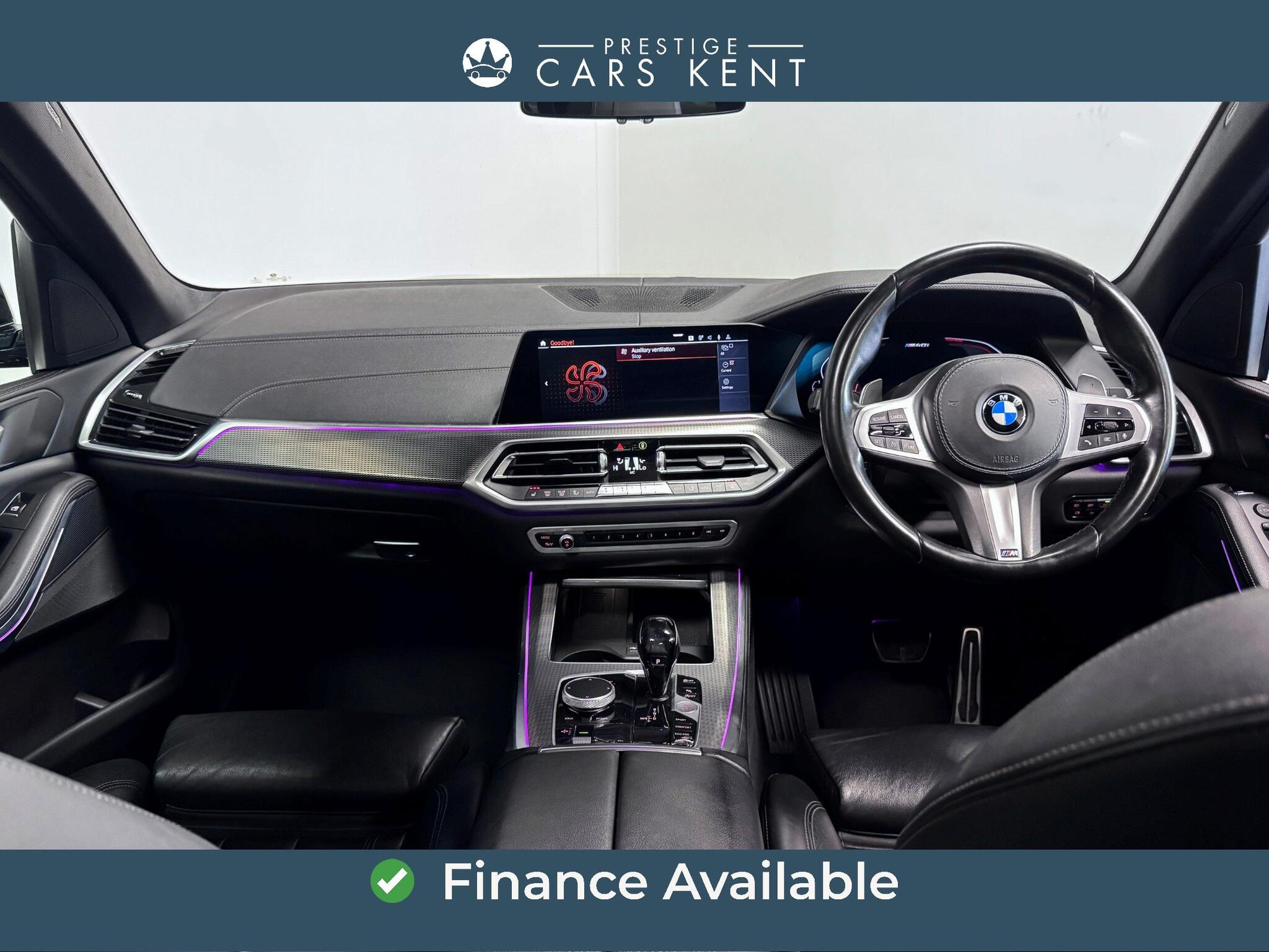 BMW X5 view 2